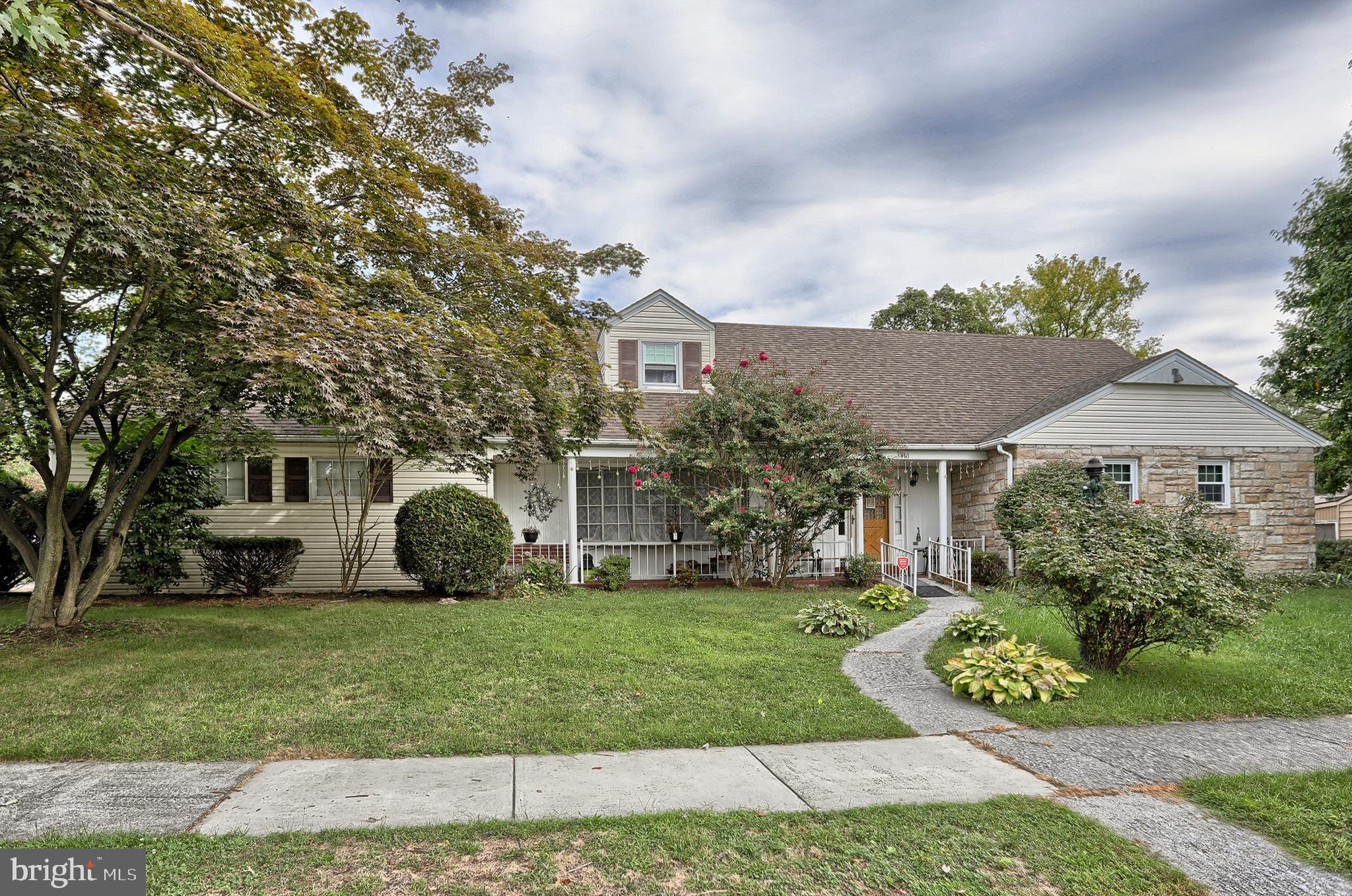 LATSHMERE MANOR - Residential