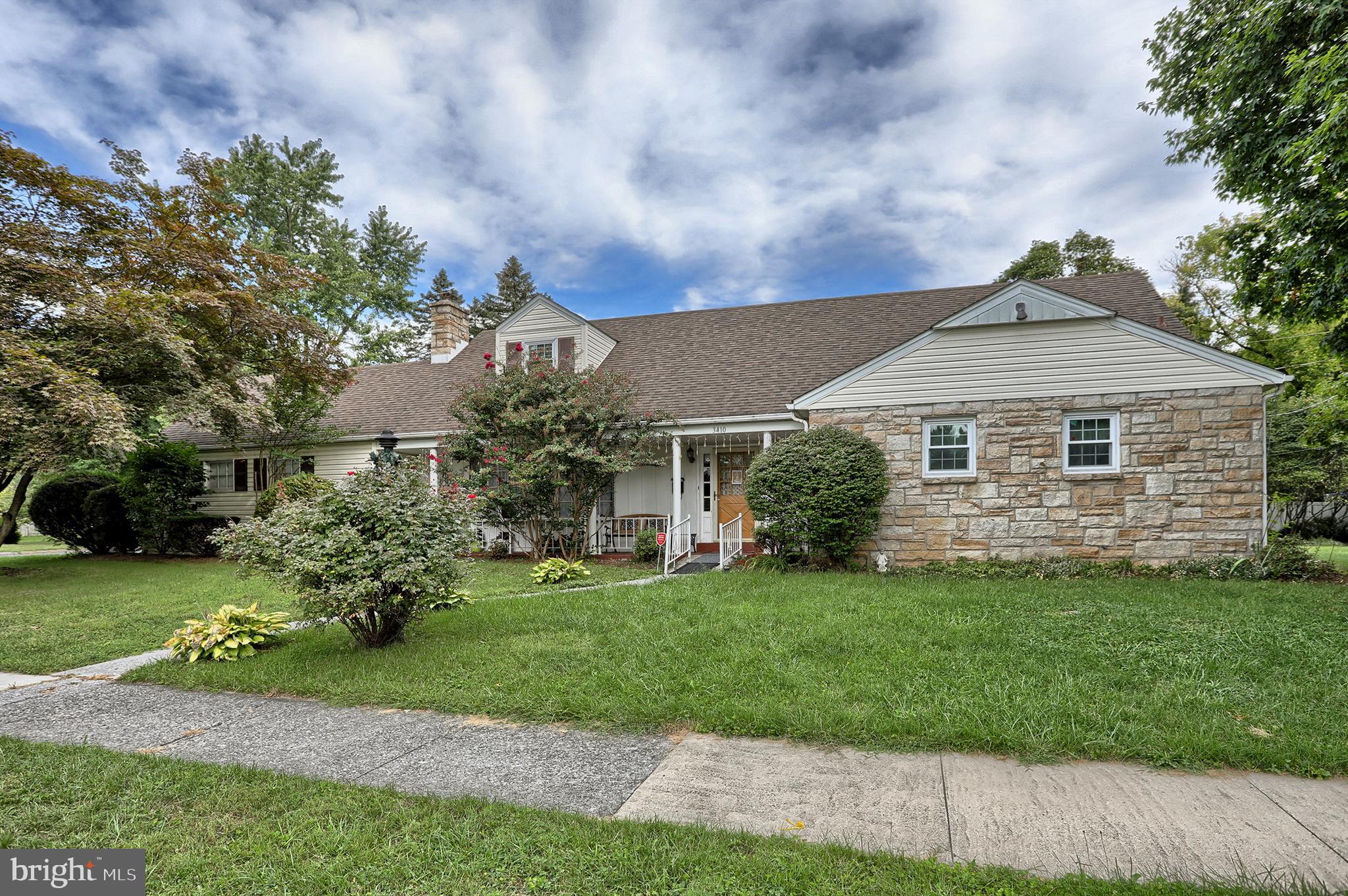 LATSHMERE MANOR - Residential