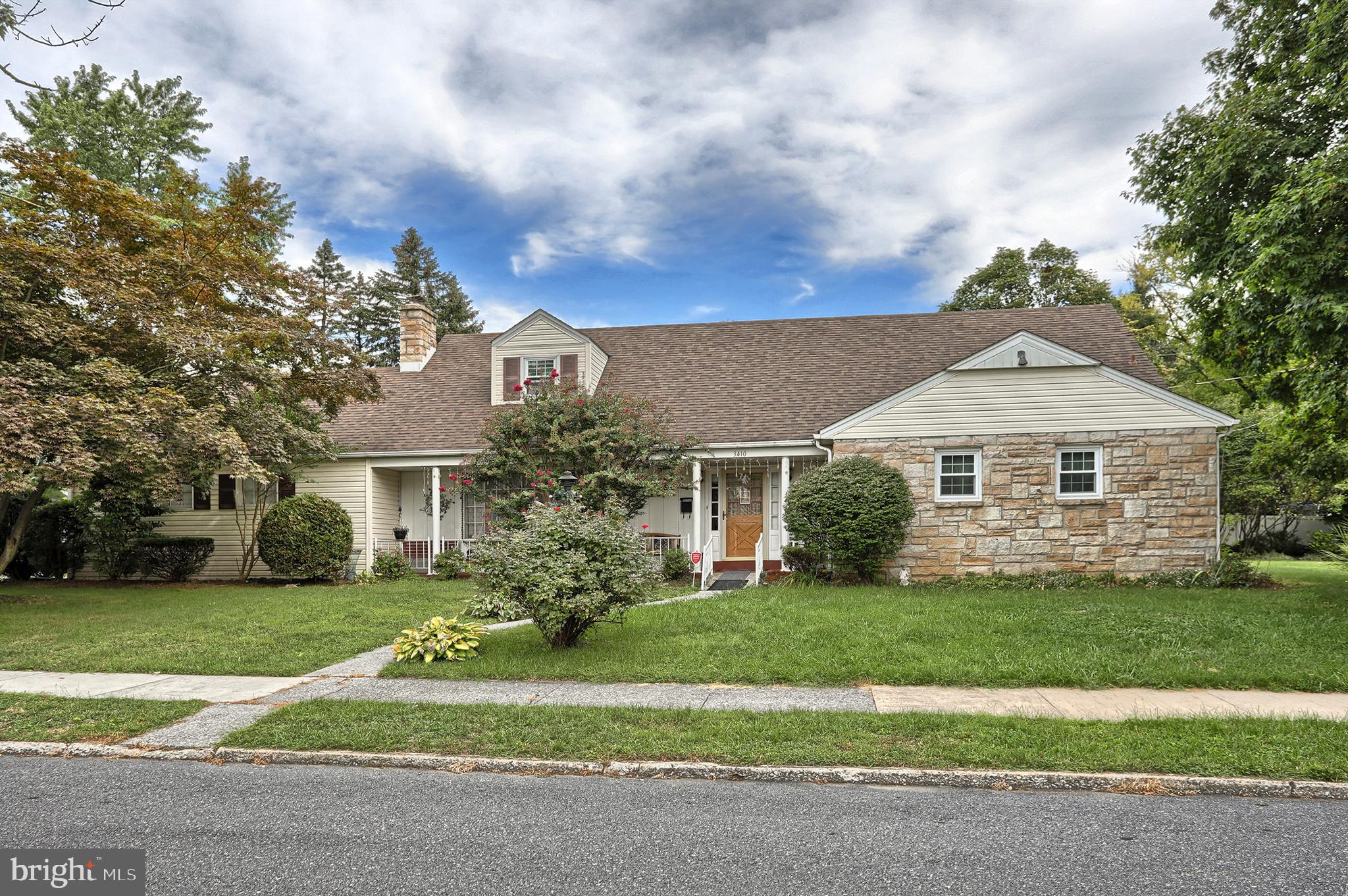 LATSHMERE MANOR - Residential