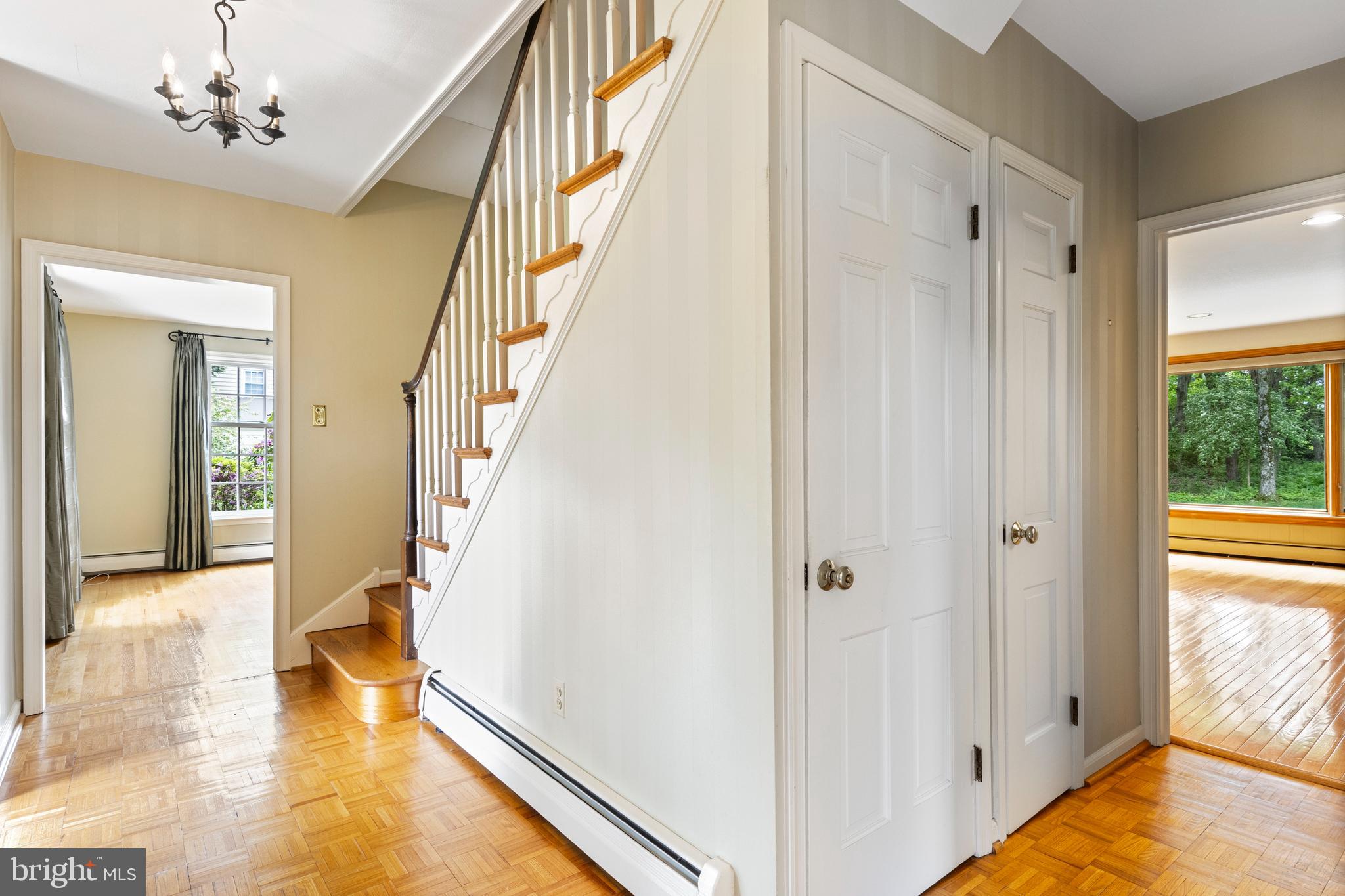 CANTERBURY WOODS - Residential