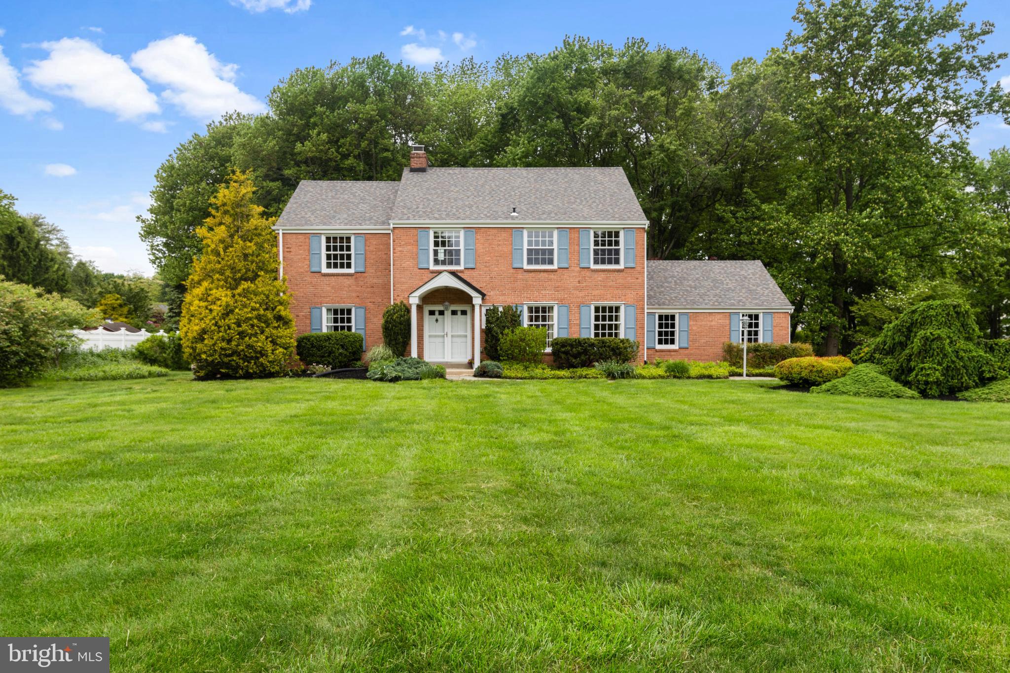 CANTERBURY WOODS - Residential