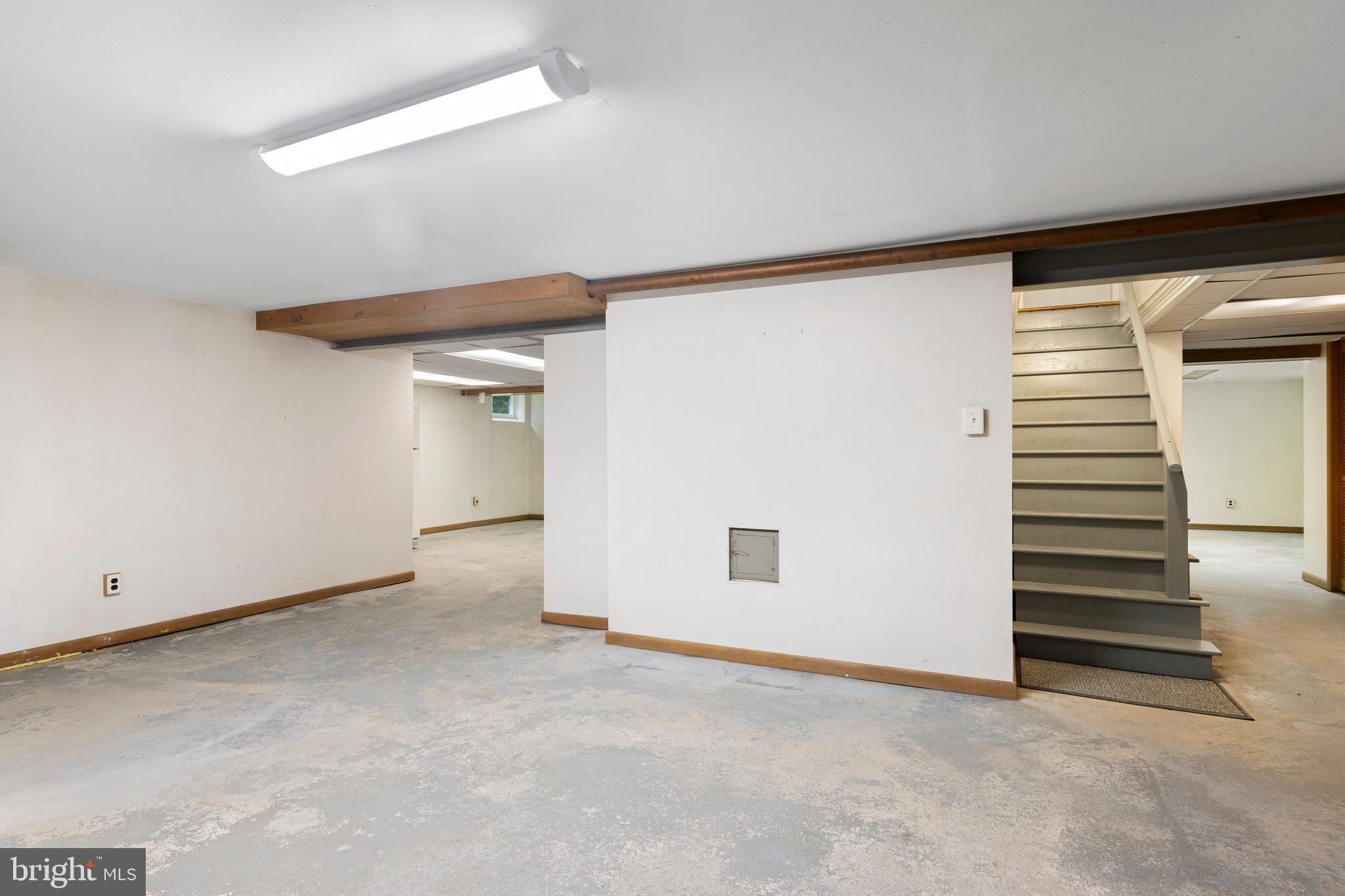 CANTERBURY WOODS - Residential