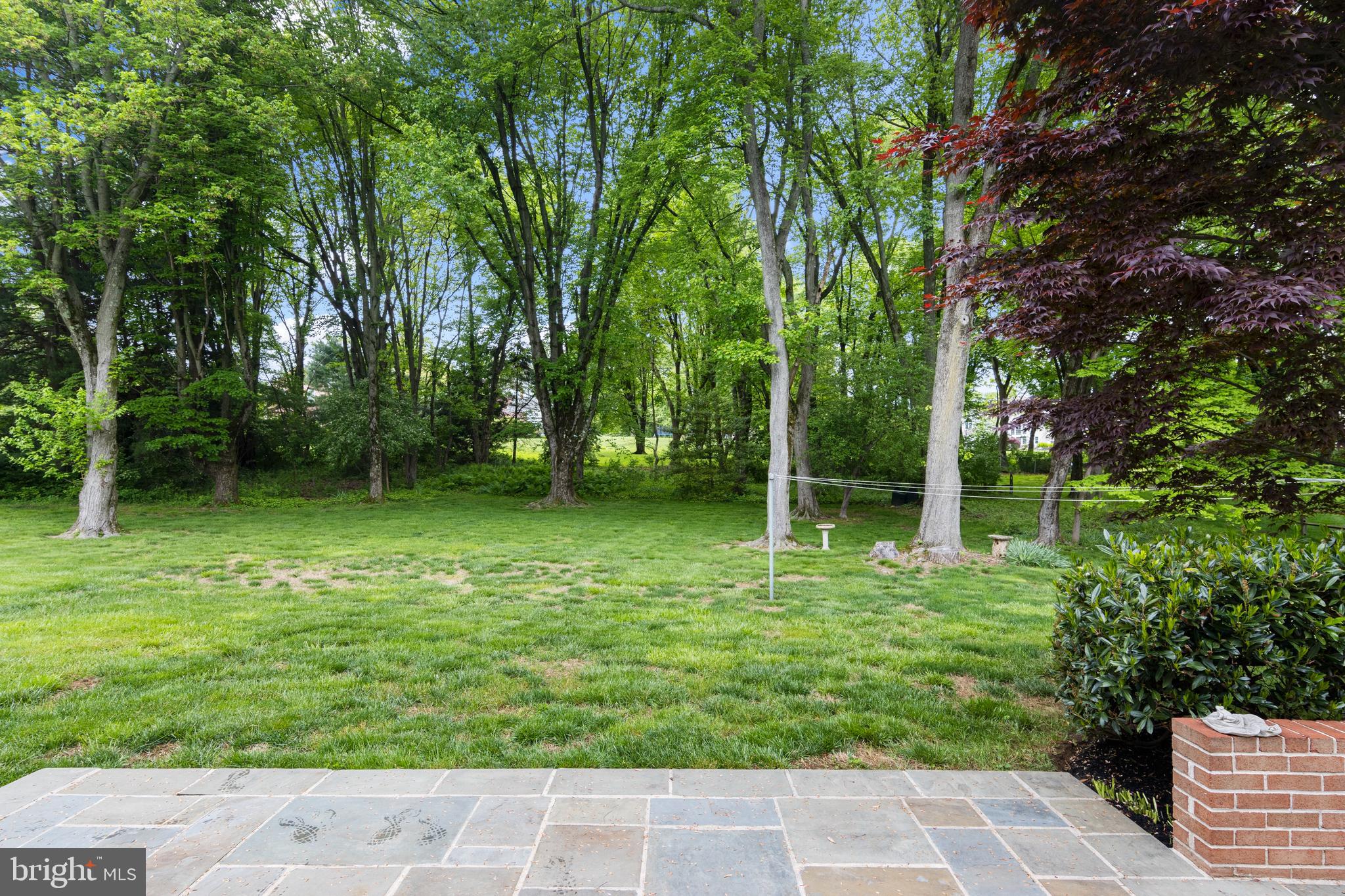 CANTERBURY WOODS - Residential