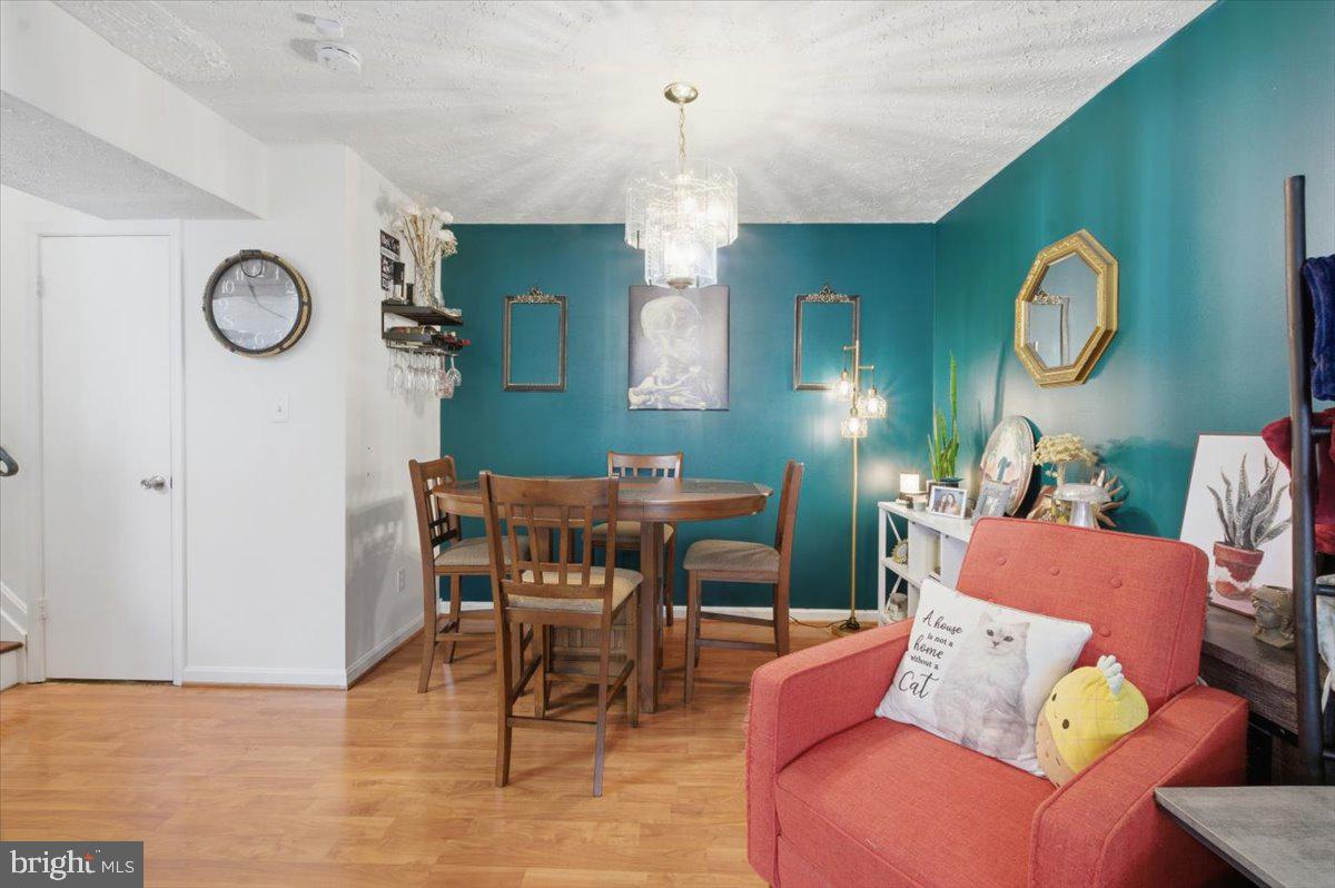 LEXINGTON PARK - Residential