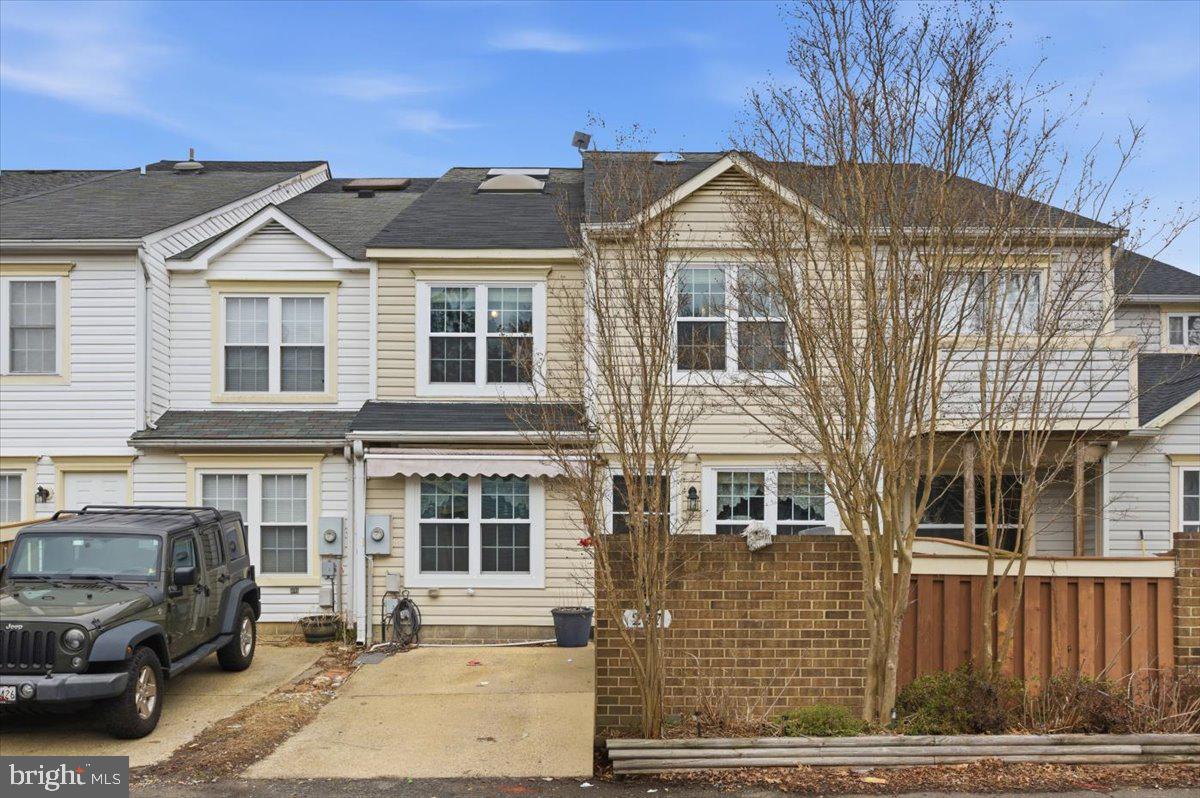 LEXINGTON PARK - Residential