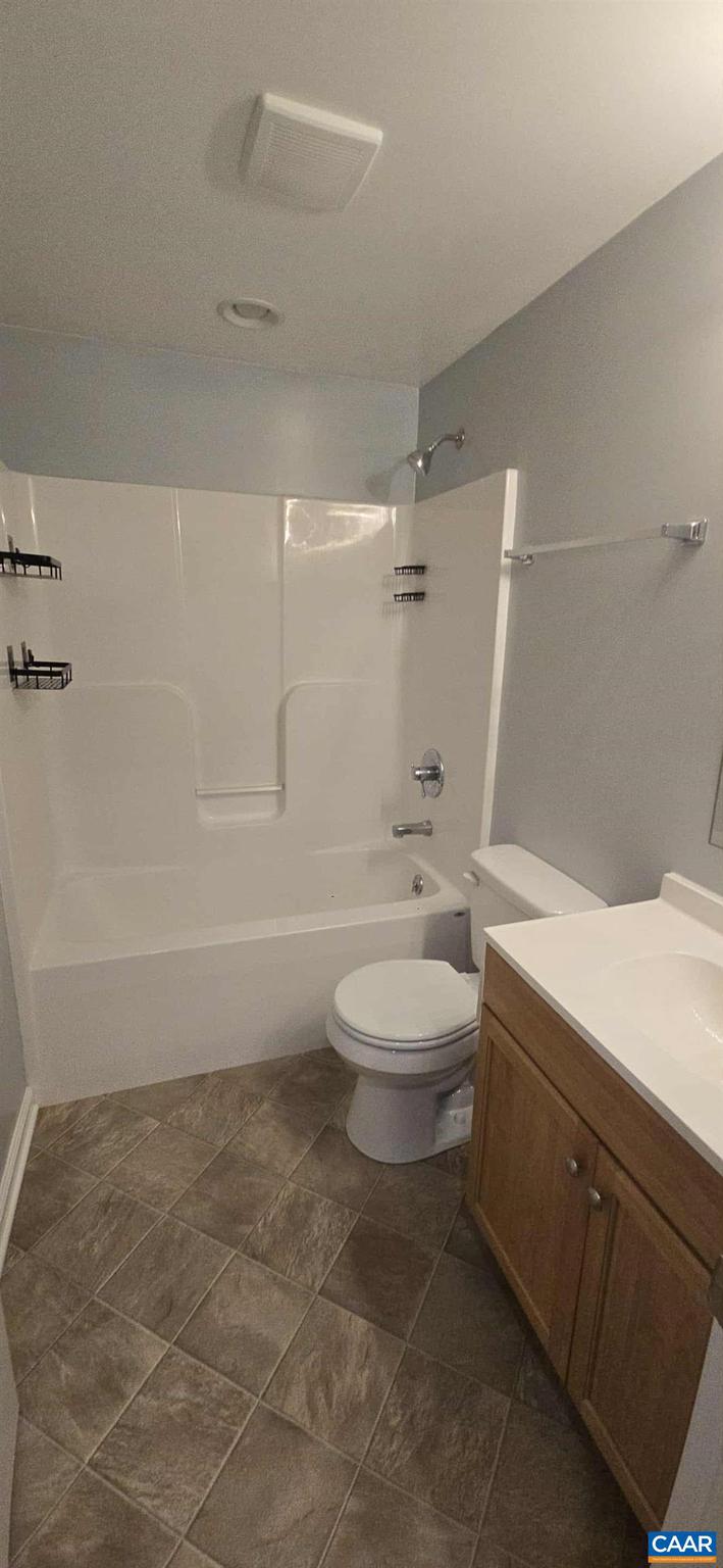 UNKNOWN - Residential Lease