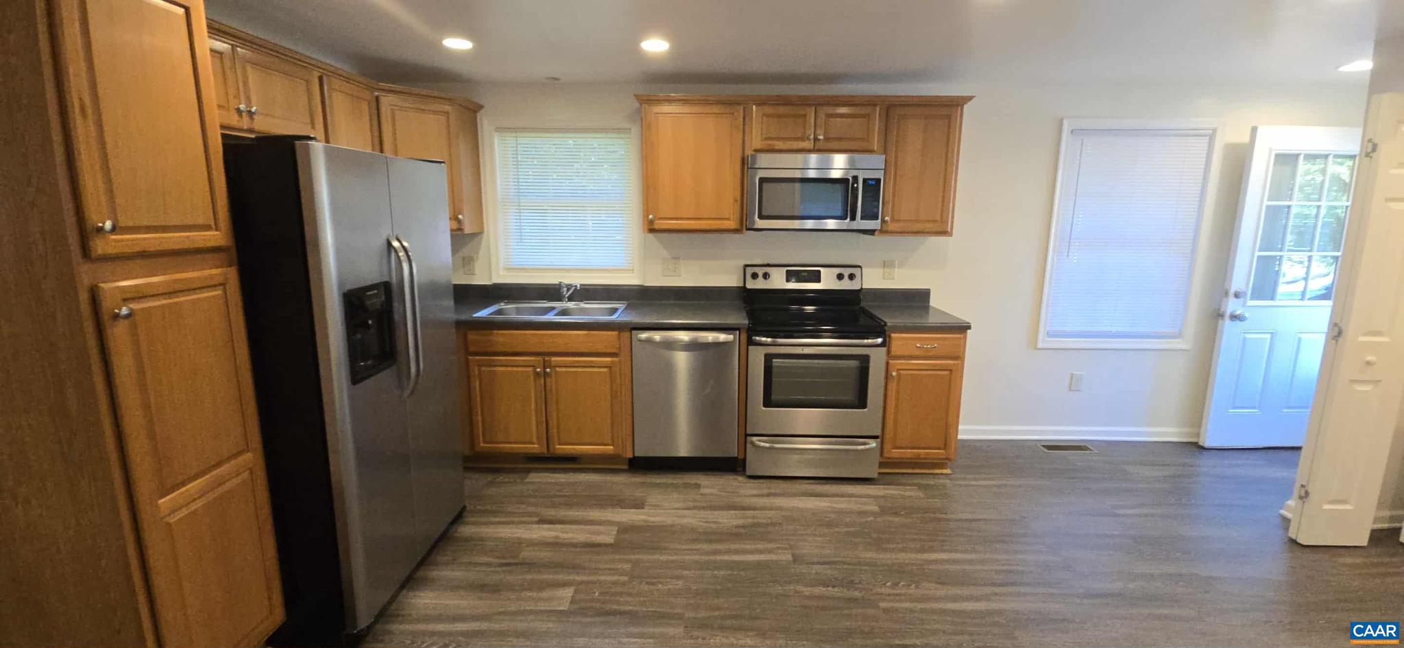 UNKNOWN - Residential Lease