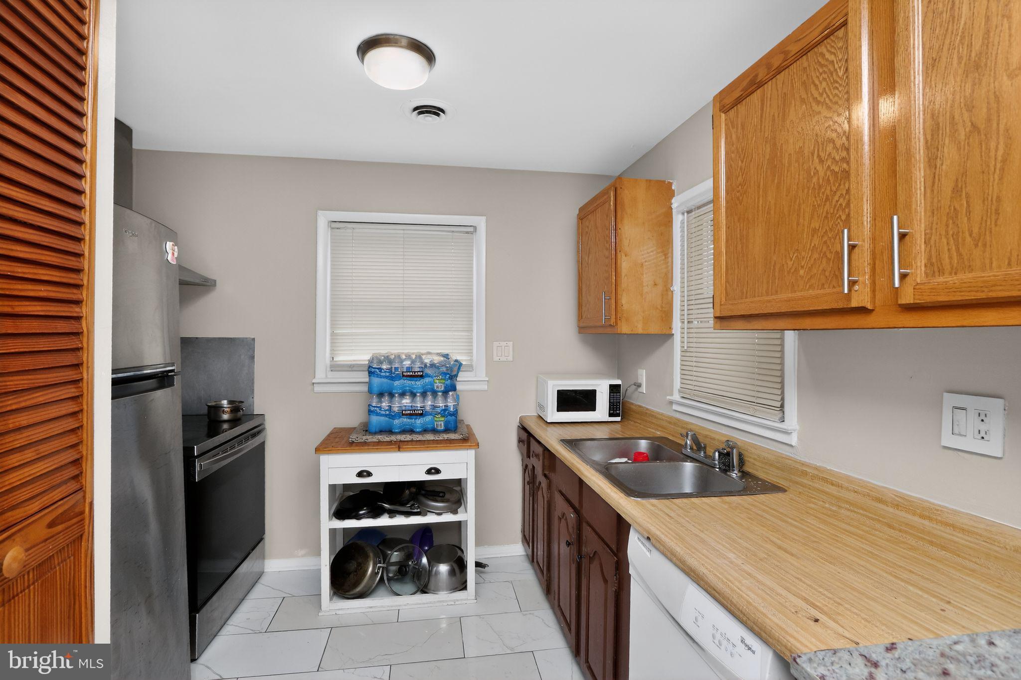 14751 ARIZONA AVENUE