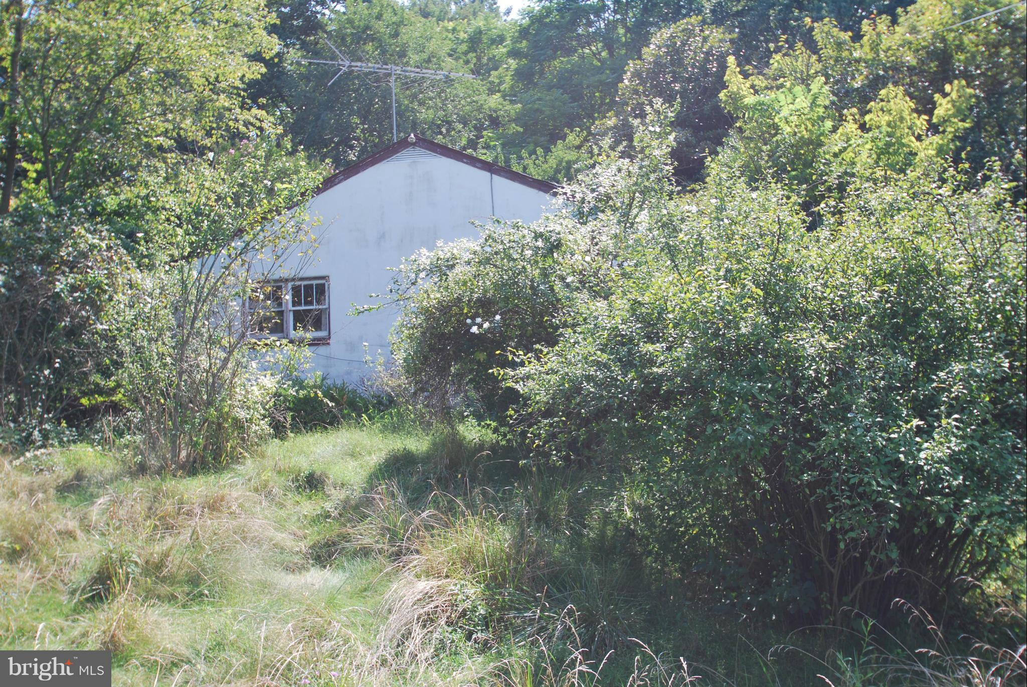 NONE AVAILABLE - Land