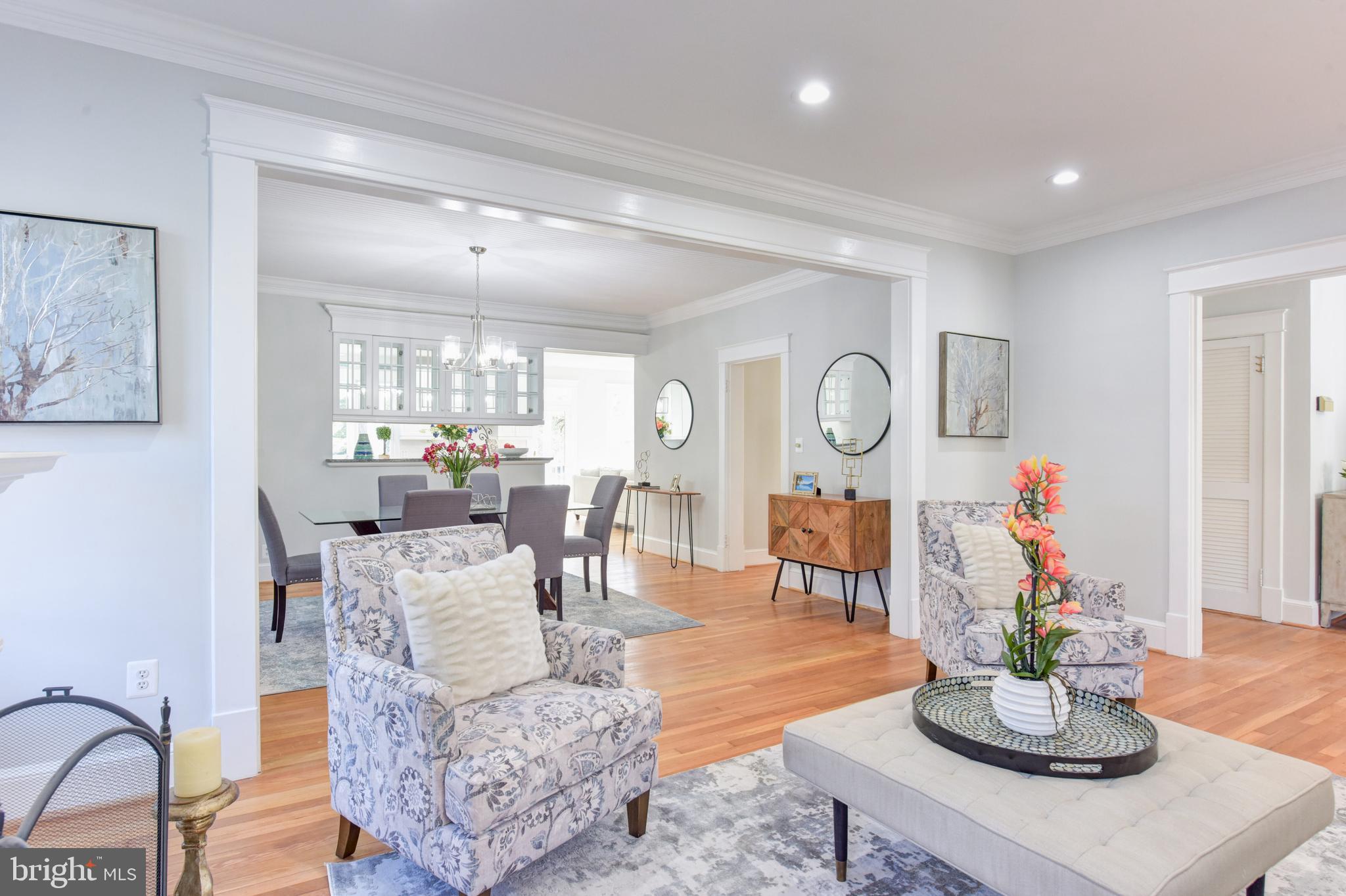 ROSEMONT PARK - Residential