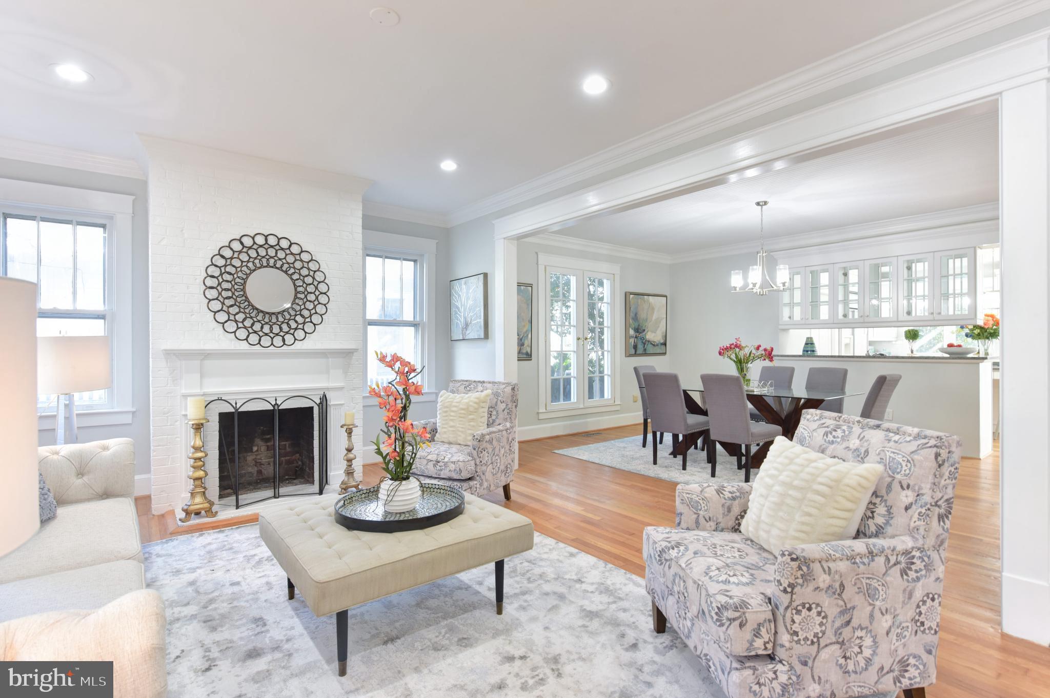 ROSEMONT PARK - Residential