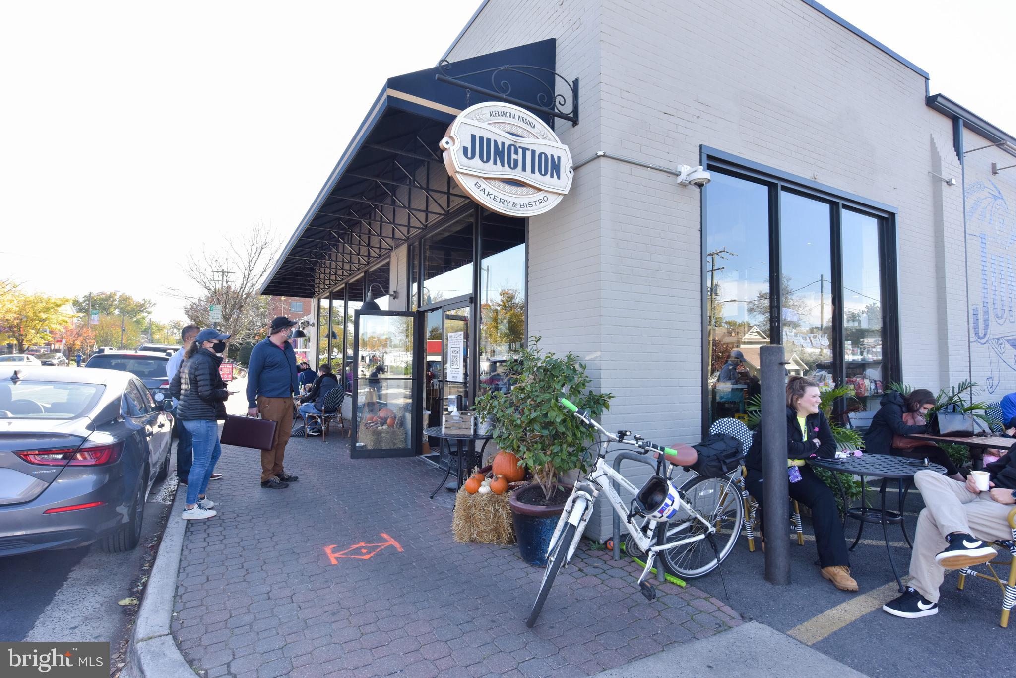 ROSEMONT PARK - Residential