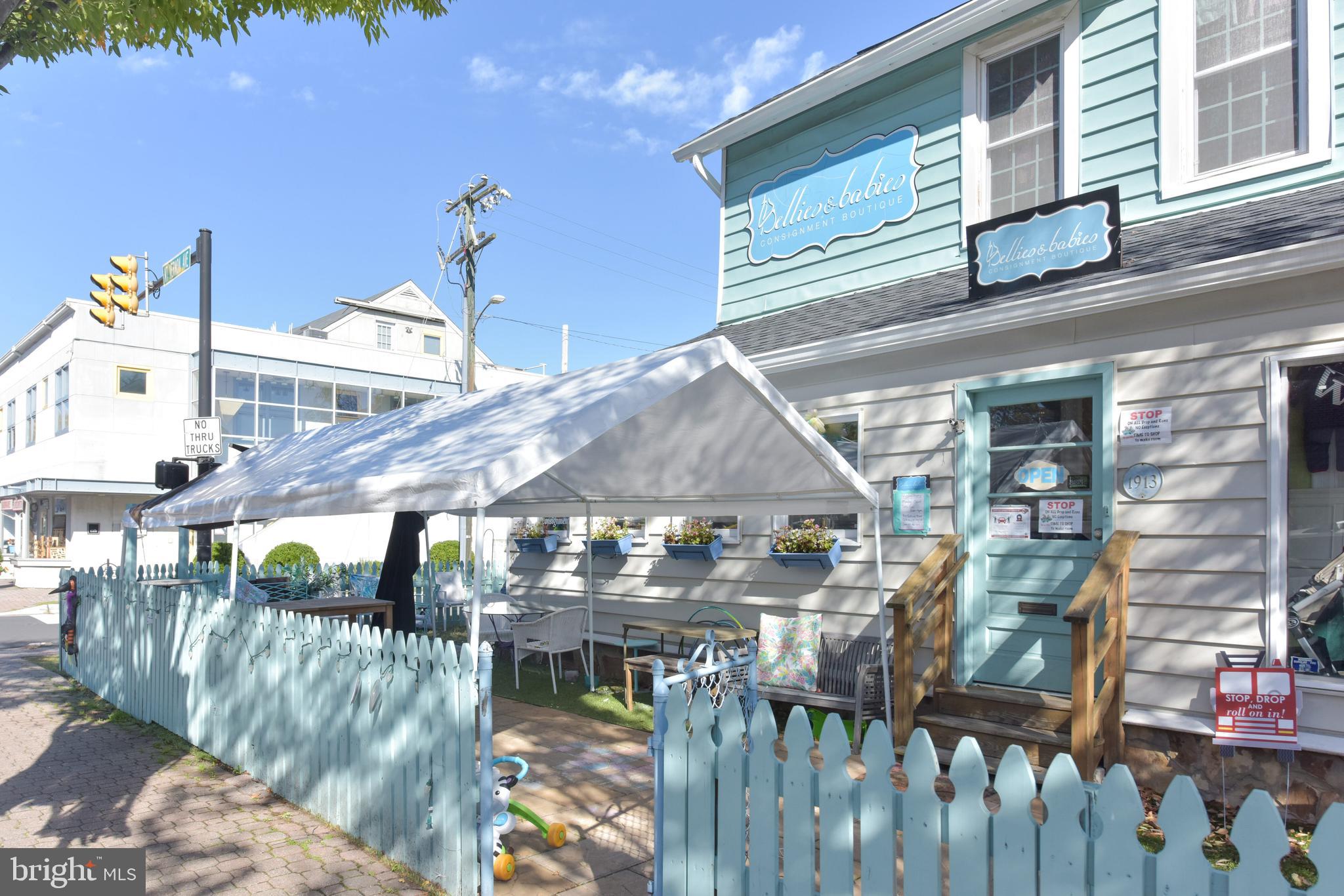 ROSEMONT PARK - Residential