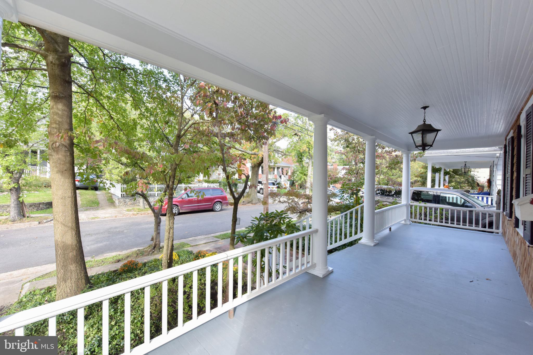 ROSEMONT PARK - Residential