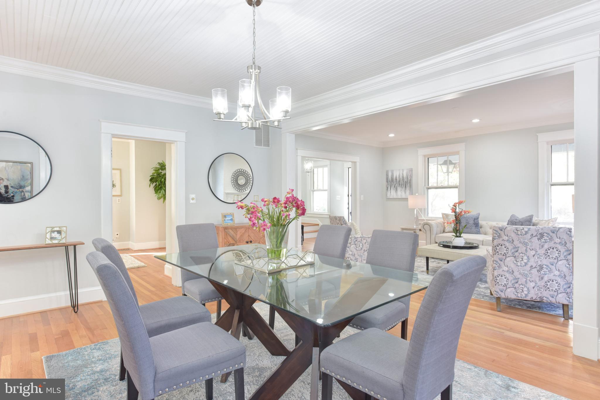 ROSEMONT PARK - Residential