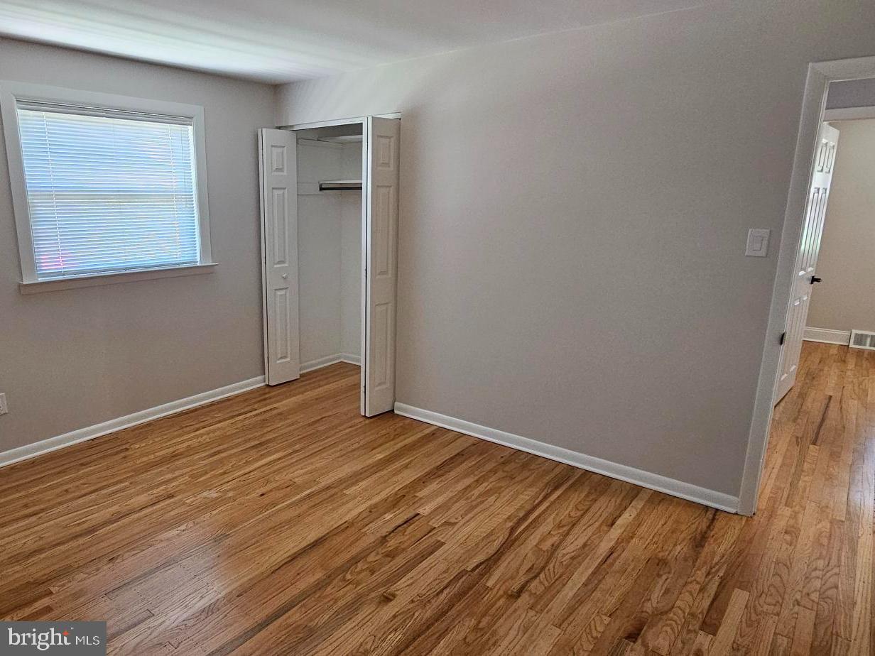 VILLAGE GREEN - Residential Lease