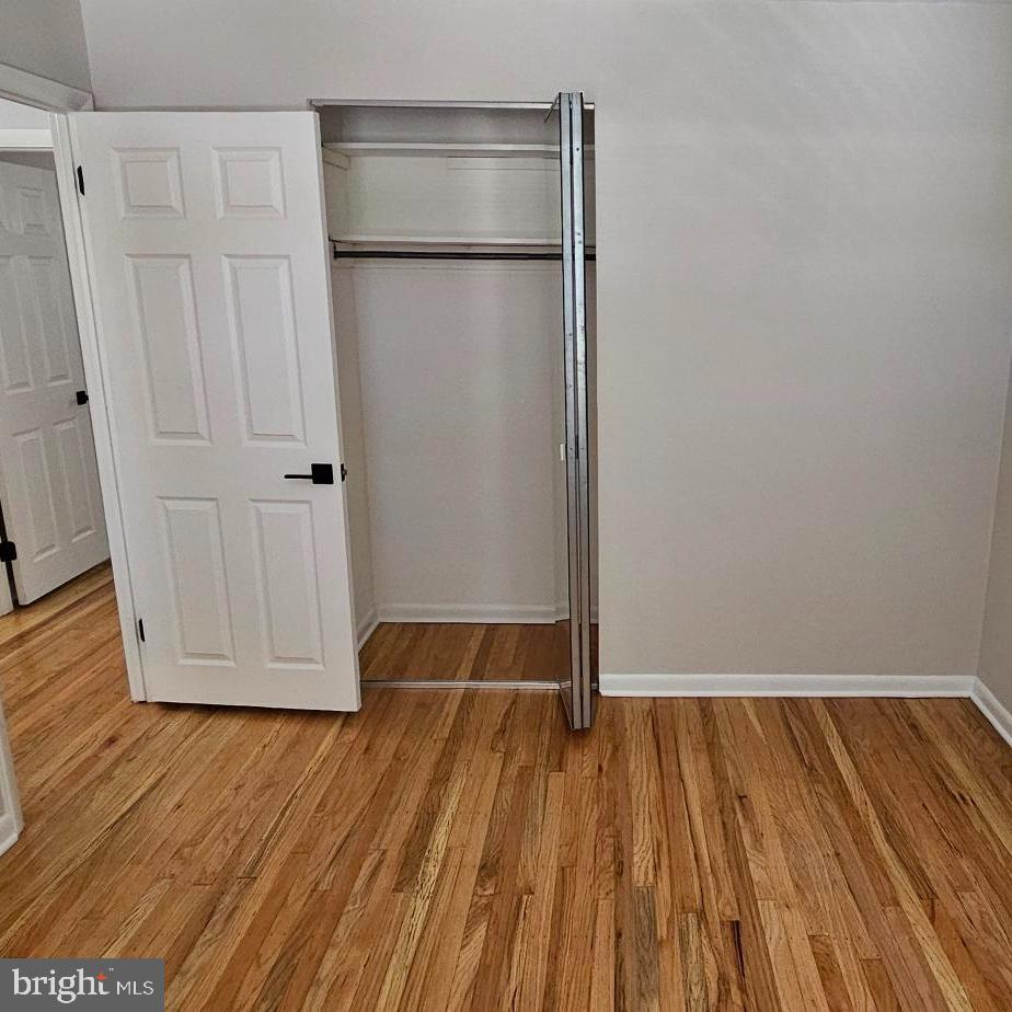 VILLAGE GREEN - Residential Lease