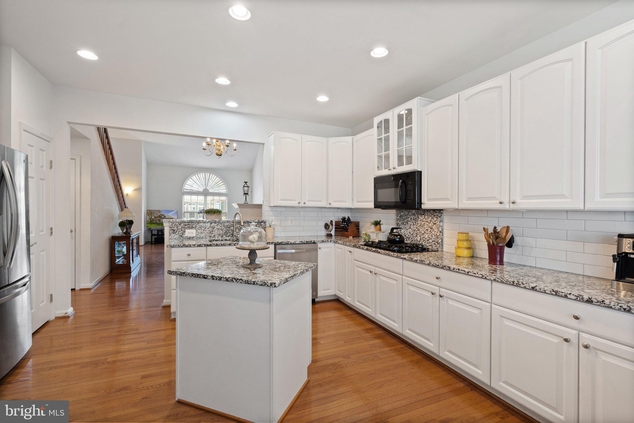 VILLAS AT THE RIDGES - Residential