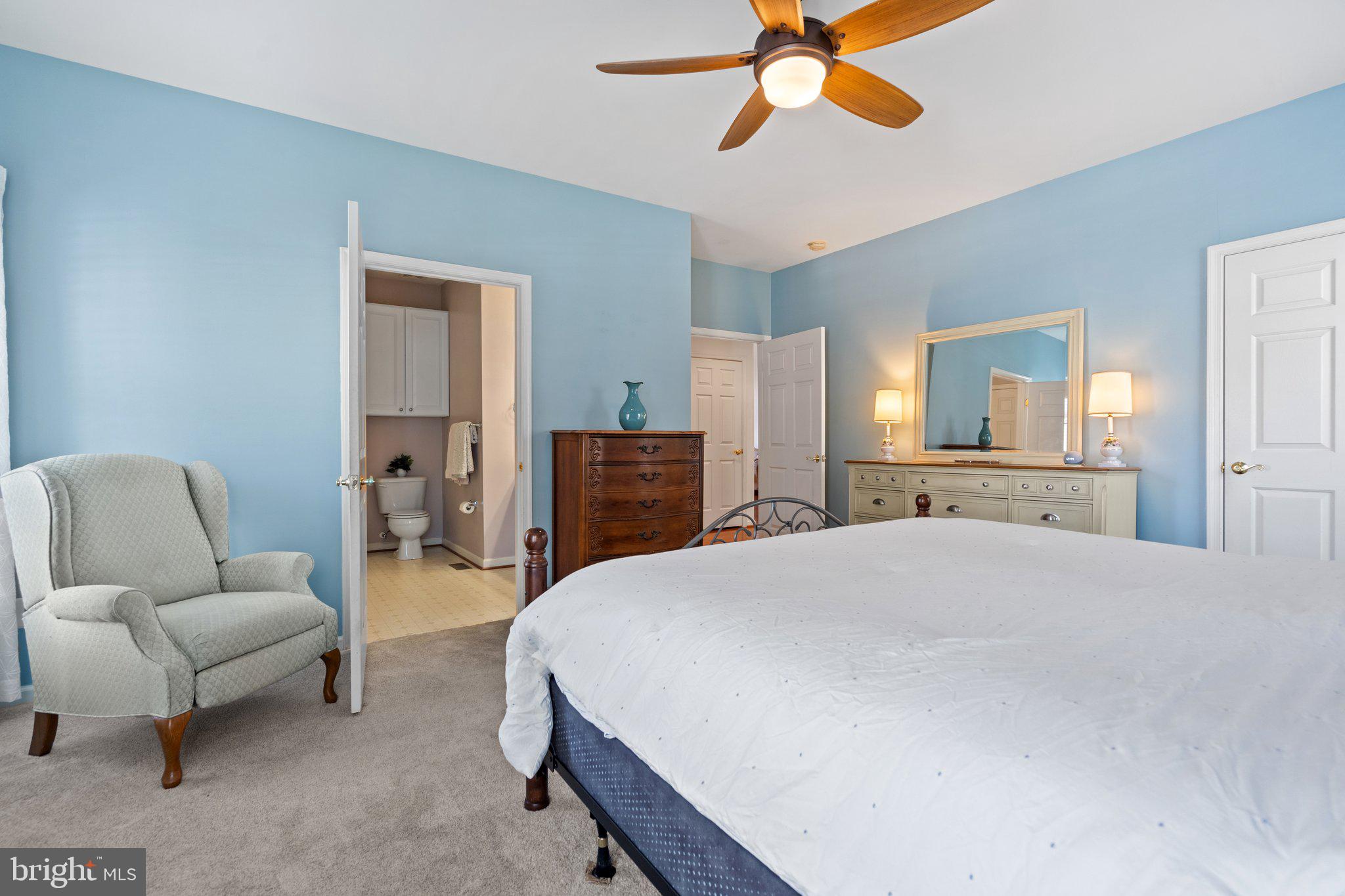 VILLAS AT THE RIDGES - Residential