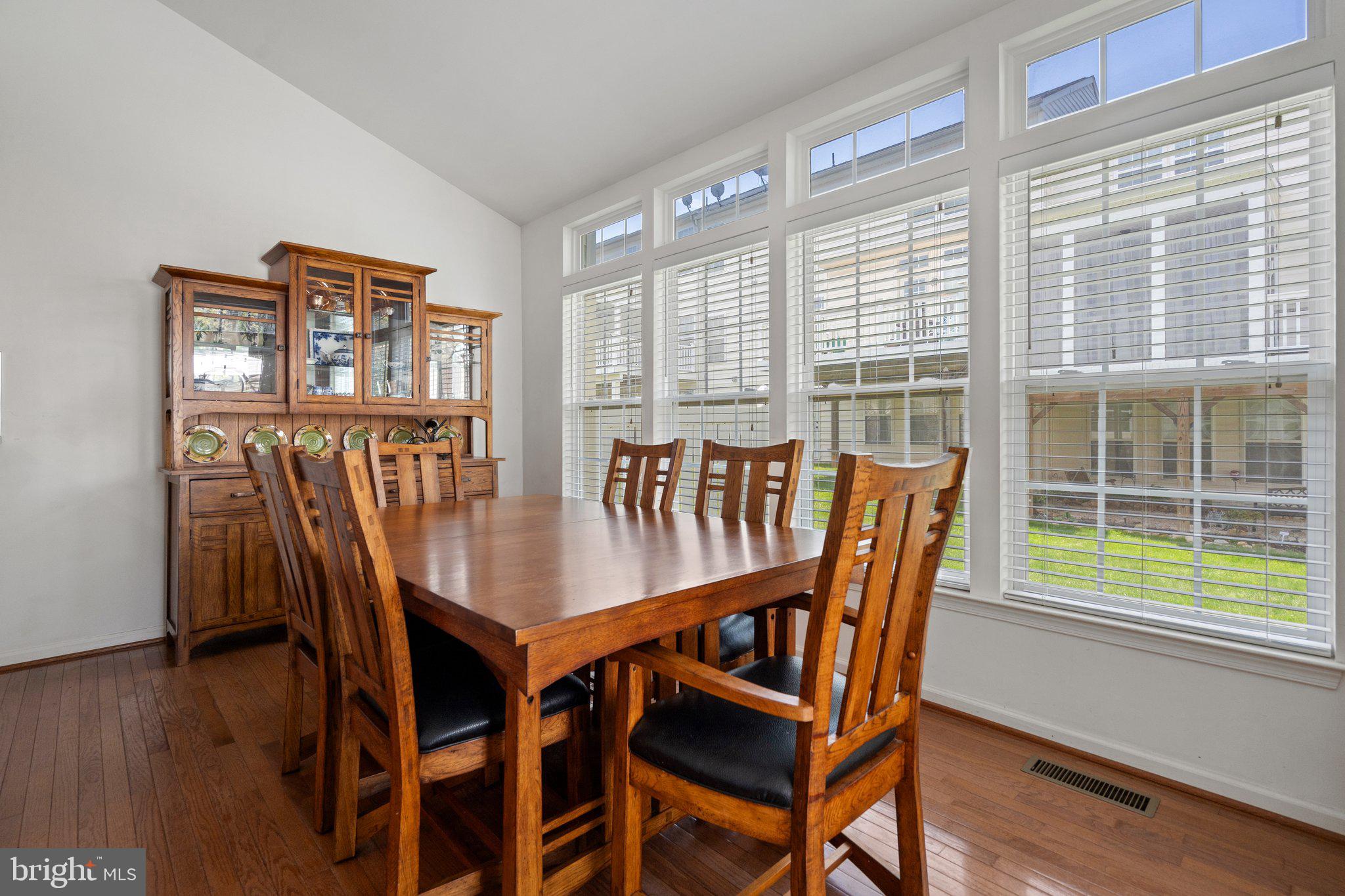 VILLAS AT THE RIDGES - Residential