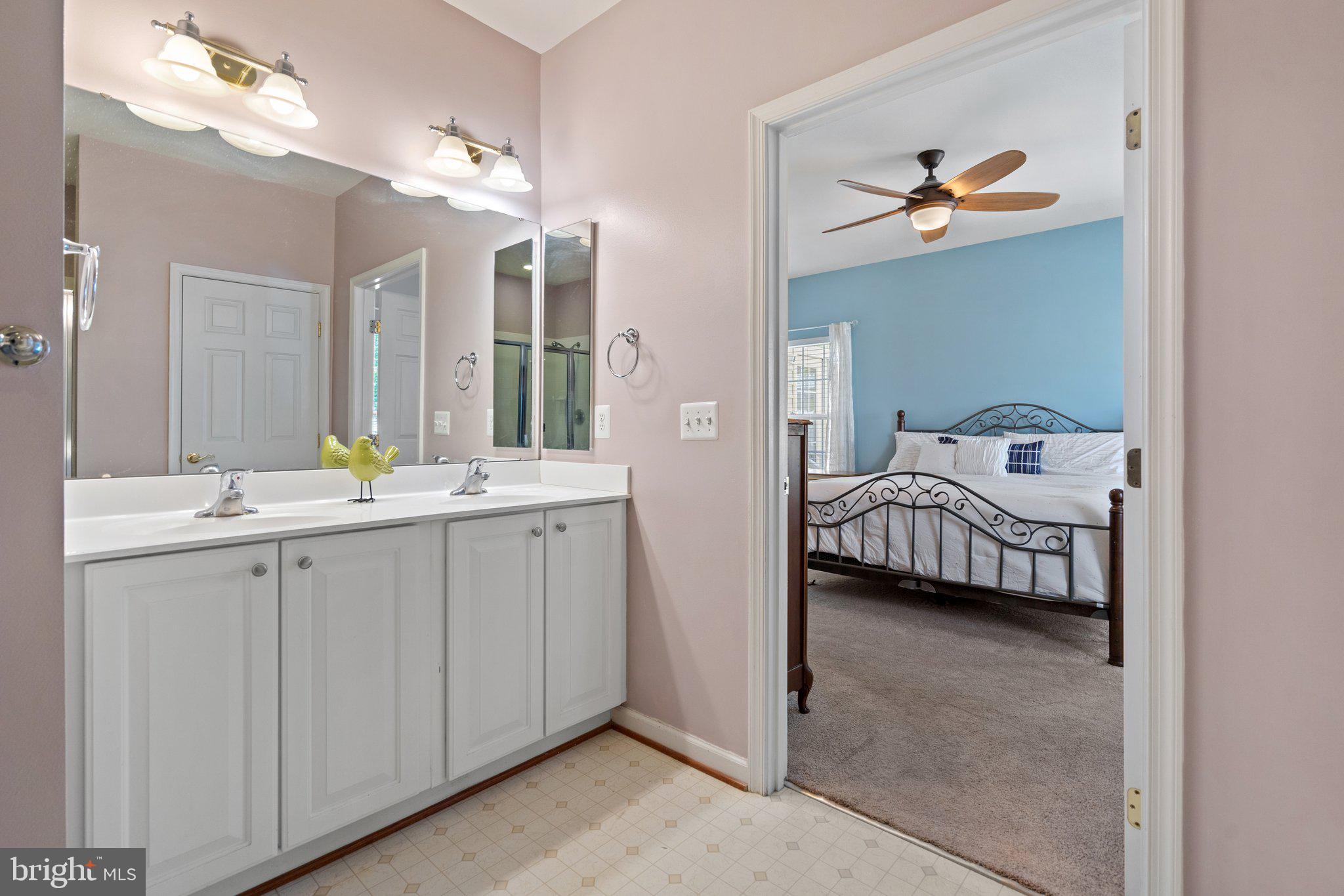 VILLAS AT THE RIDGES - Residential