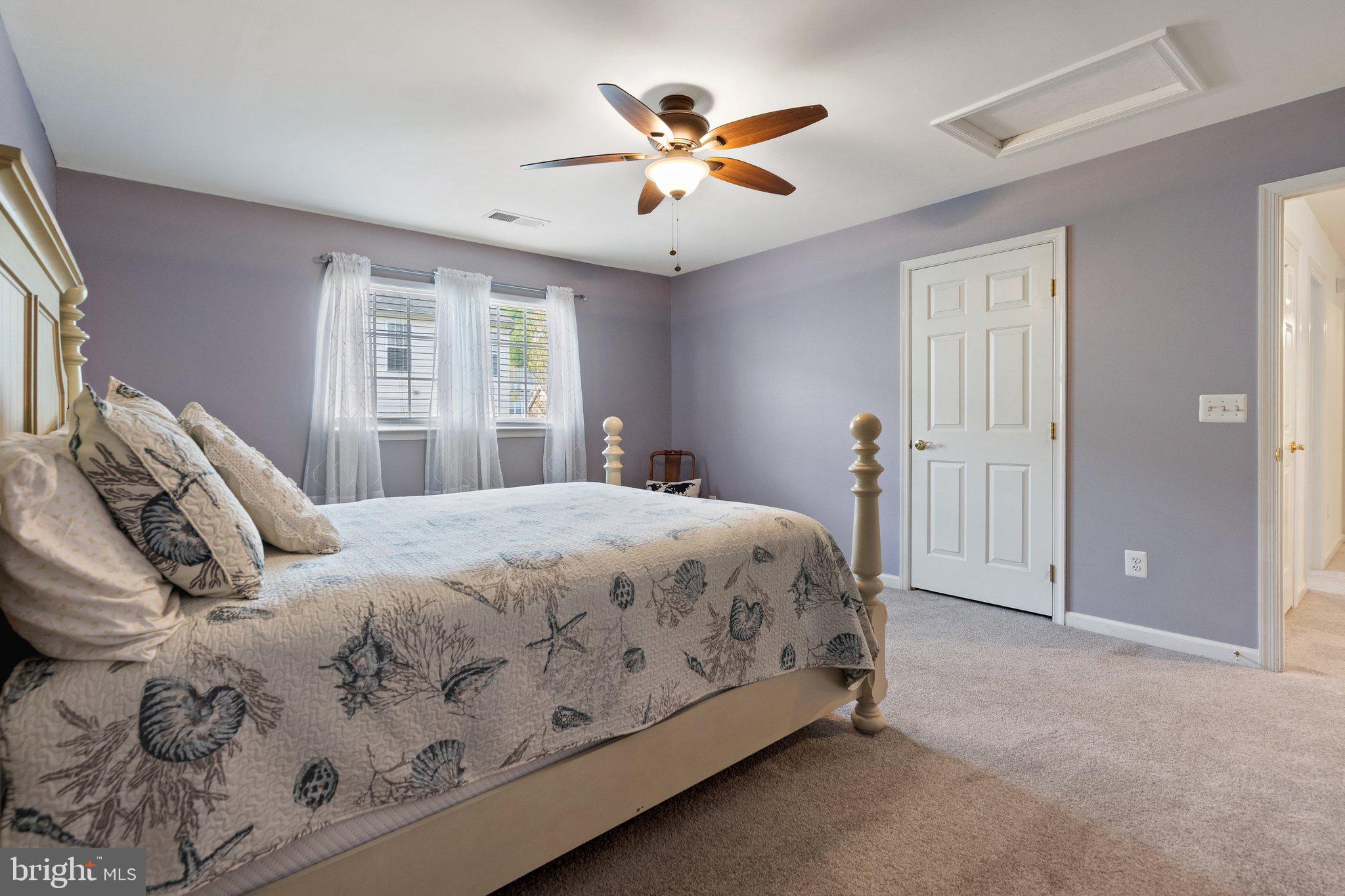 VILLAS AT THE RIDGES - Residential