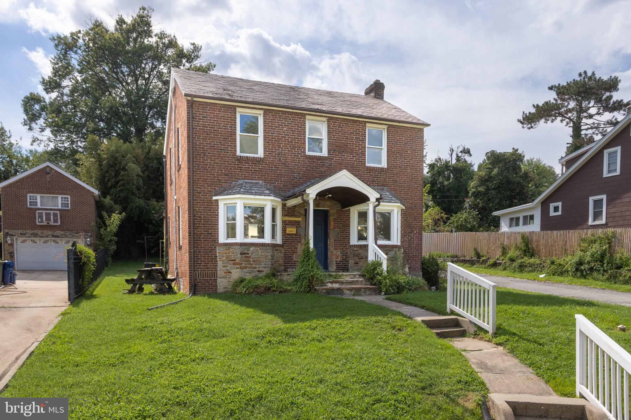 3901 RIDGECROFT ROAD