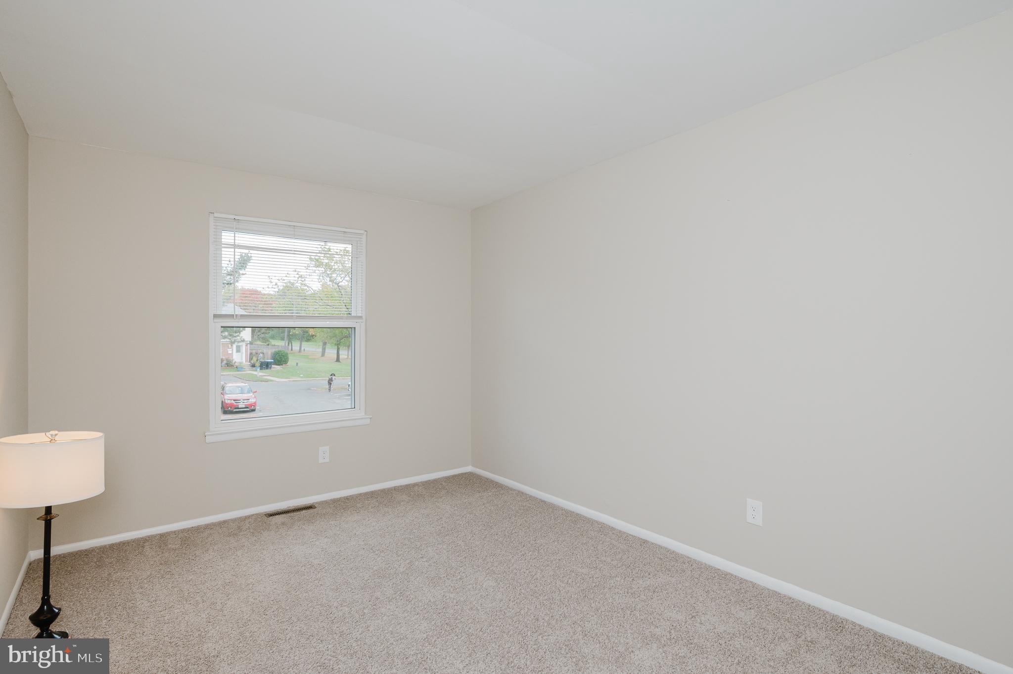 HARFORD SQUARE - Residential