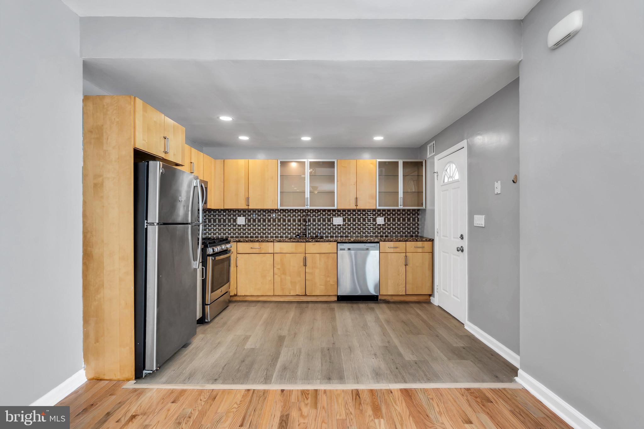 EAST PASSYUNK CROSSING - Residential