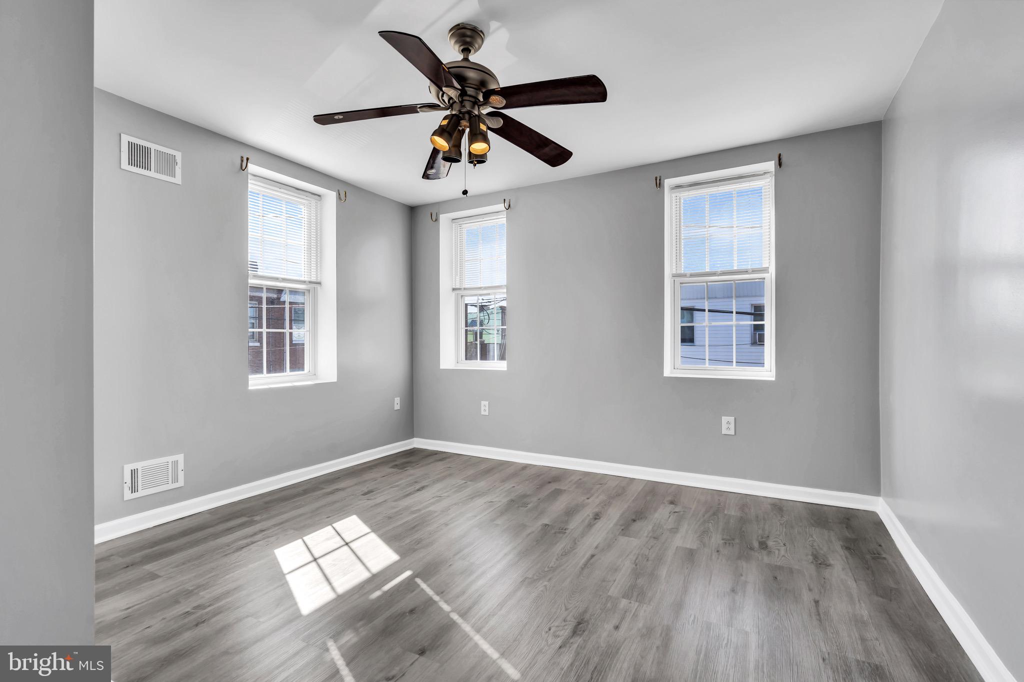 EAST PASSYUNK CROSSING - Residential