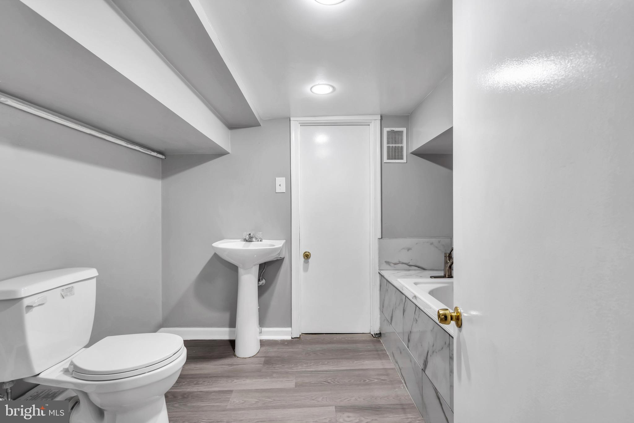 EAST PASSYUNK CROSSING - Residential