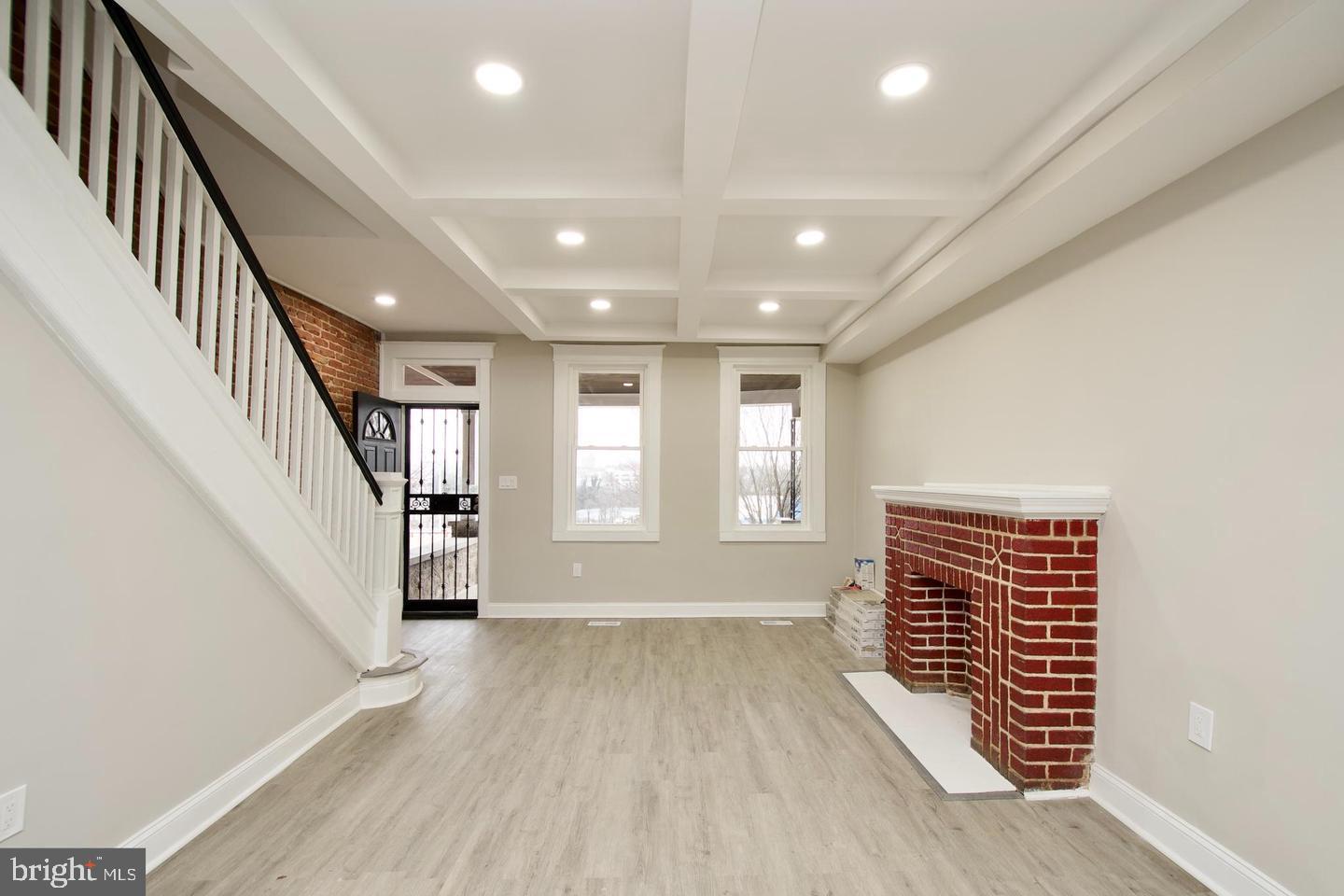 RESERVOIR HILL - Residential