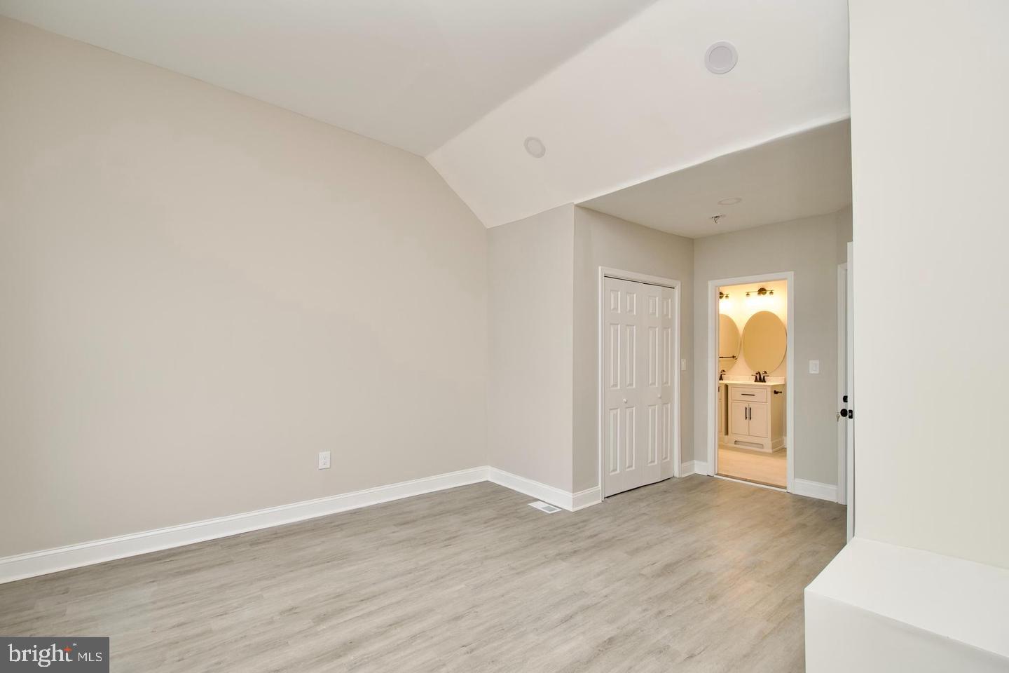 RESERVOIR HILL - Residential