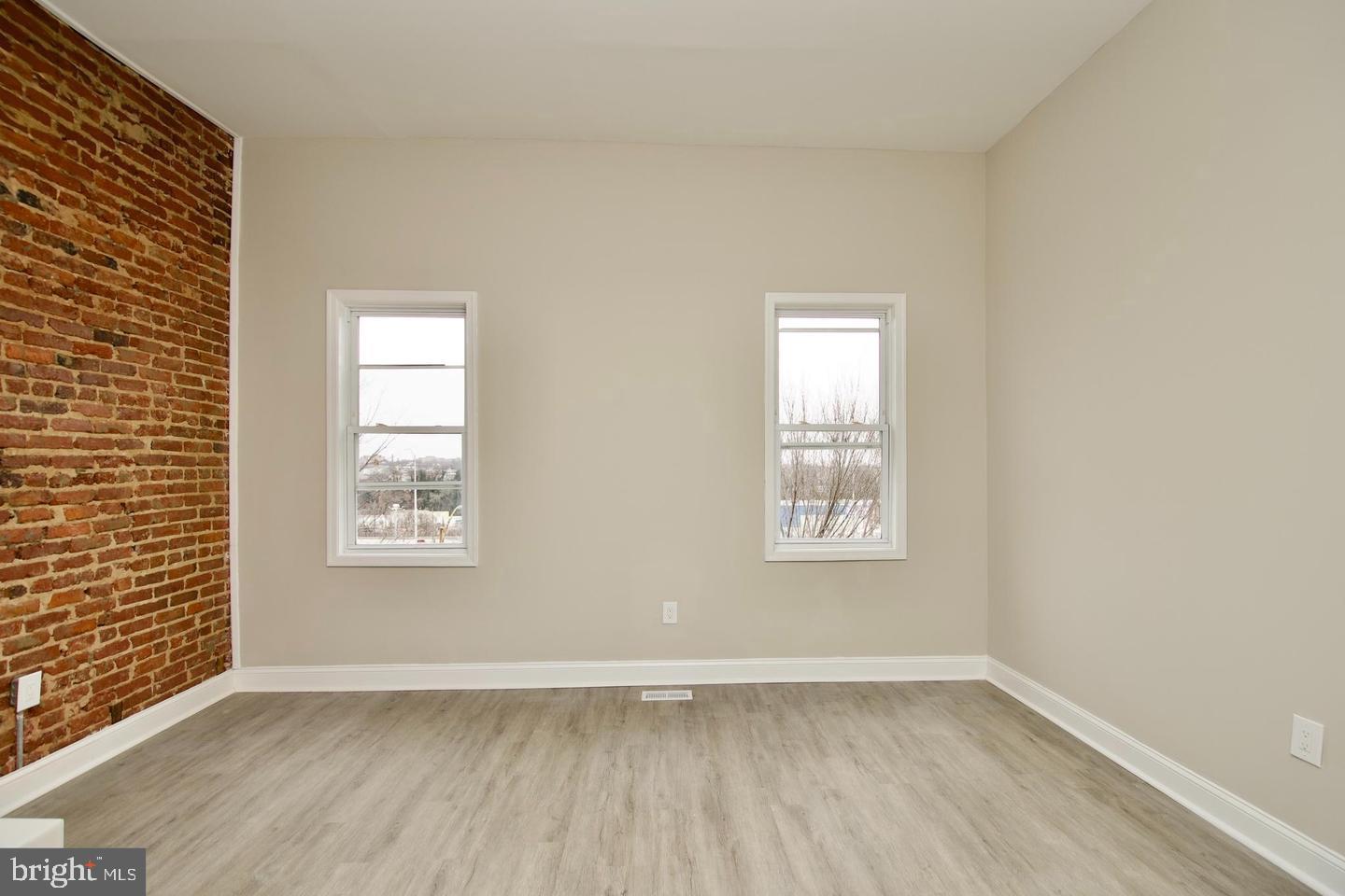 RESERVOIR HILL - Residential