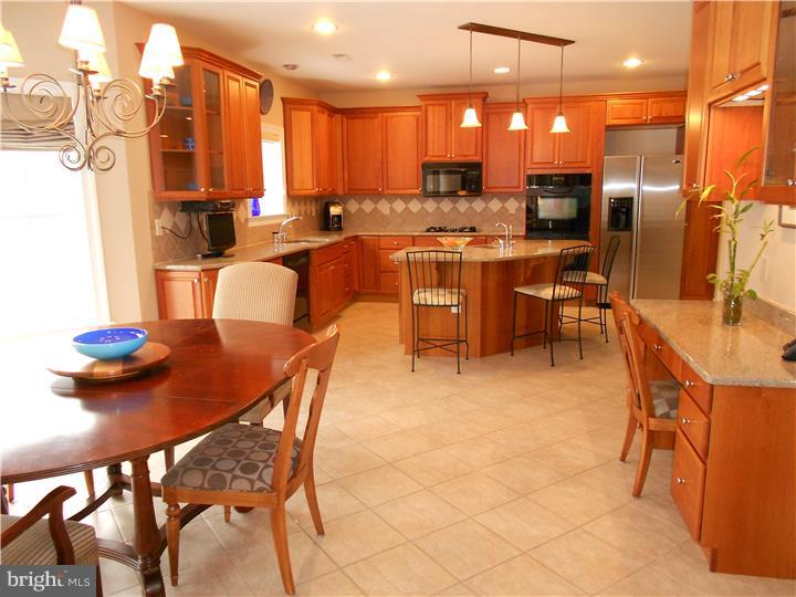 AFTON CREST - Residential