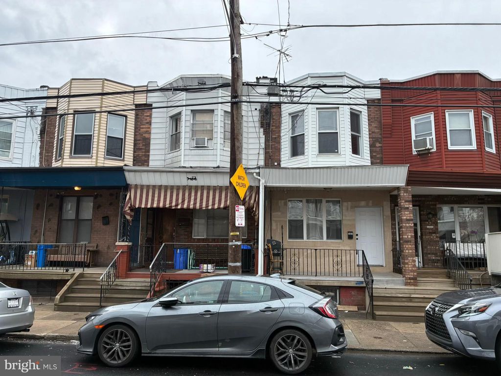 Photo of 2422 S 8th Street, PHILADELPHIA, PA 19148 (MLS # PAPH2603568)