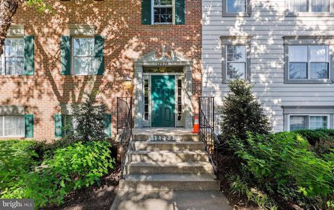 Photo of 12023 Golf Ridge Court #202, FAIRFAX, VA 22033 (MLS # VAFX2324598)