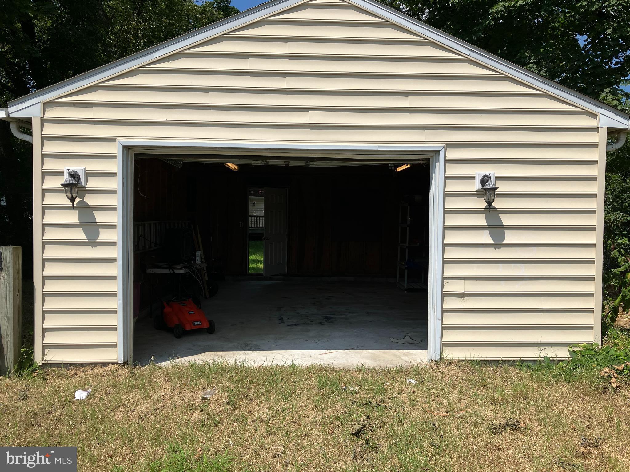 GLEN BURNIE - Residential Lease