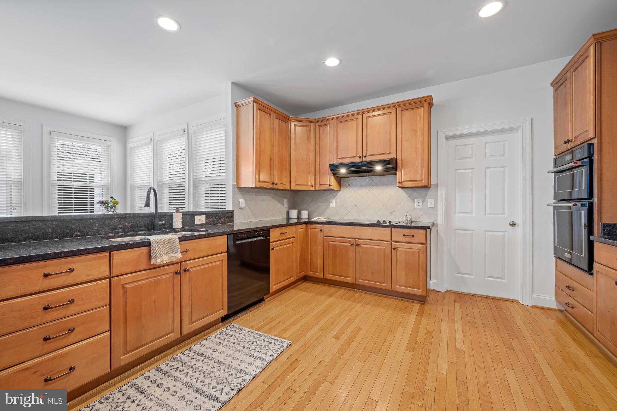 FRANKLIN VIEW - Residential