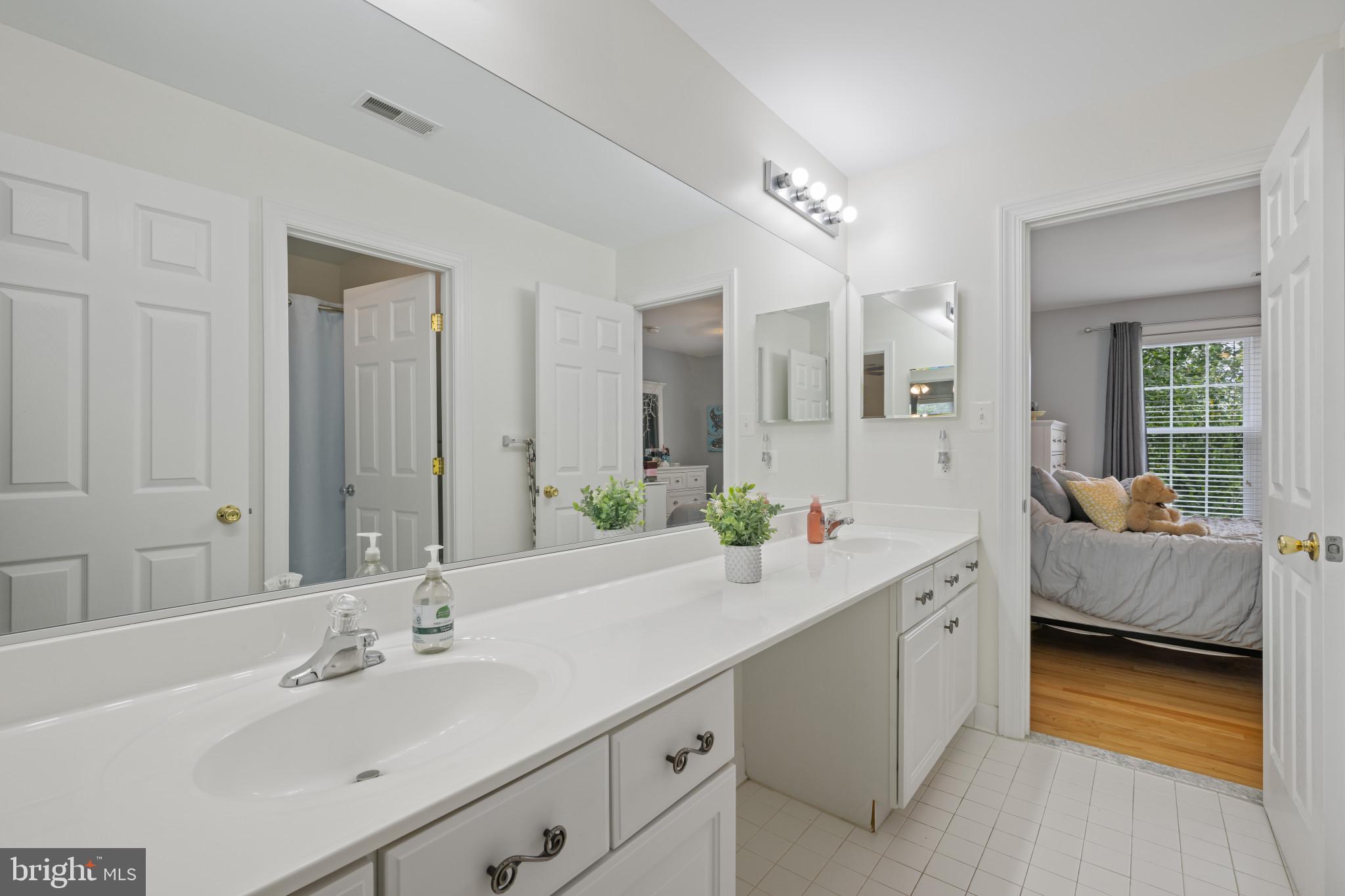 FRANKLIN VIEW - Residential