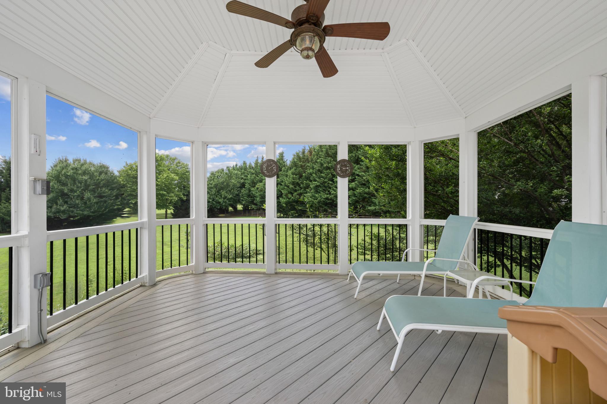 FRANKLIN VIEW - Residential