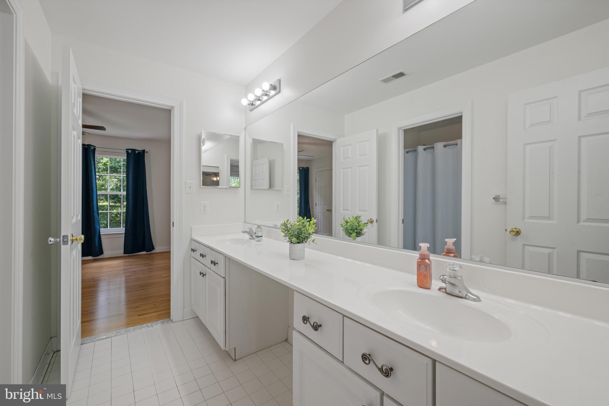 FRANKLIN VIEW - Residential