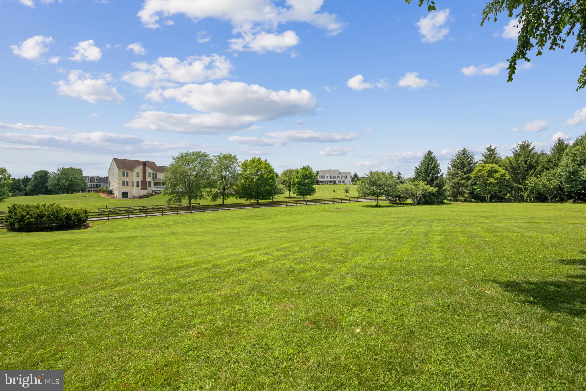 FRANKLIN VIEW - Residential