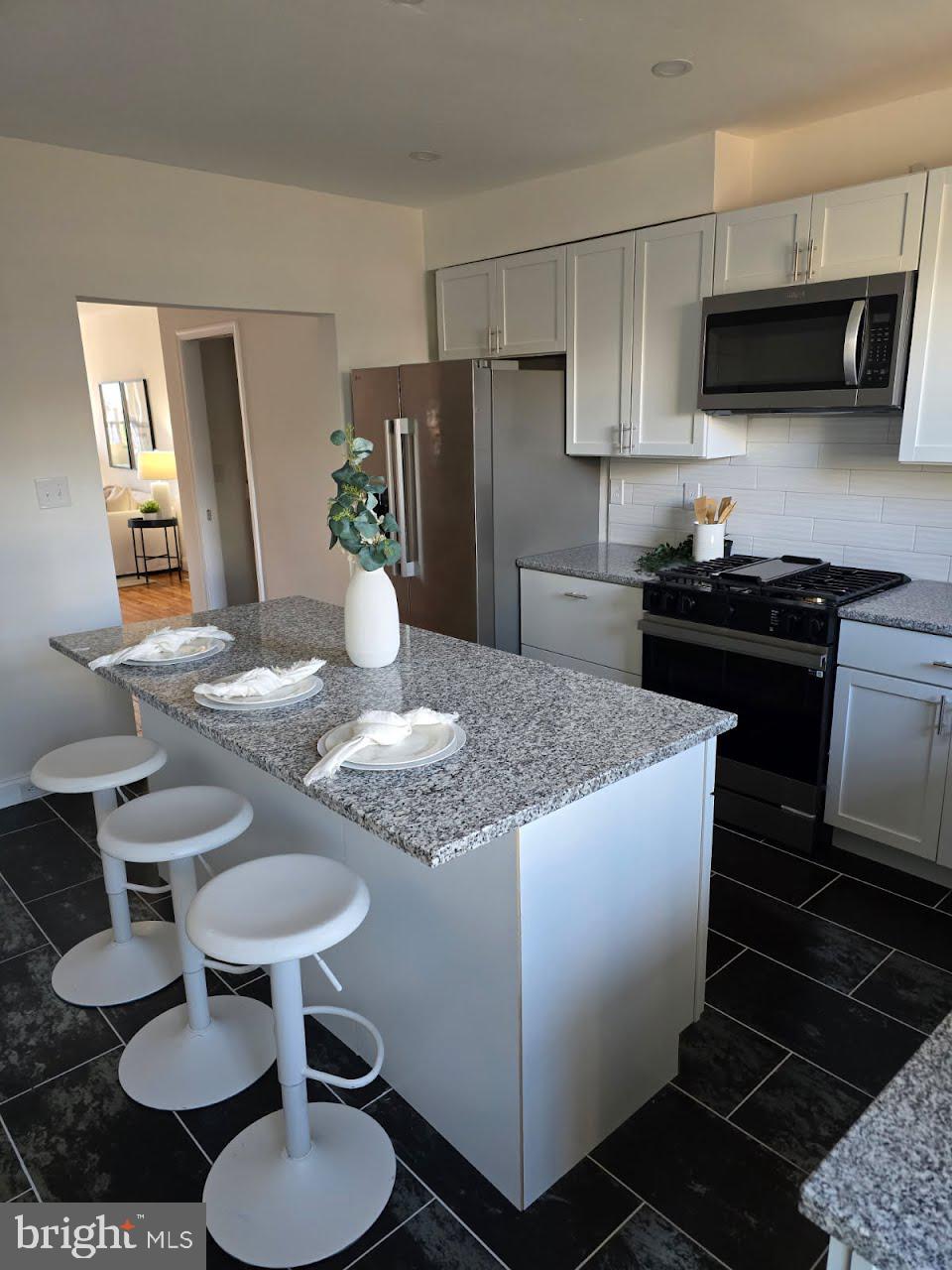 EAST BALTIMORE MIDWAY - Residential
