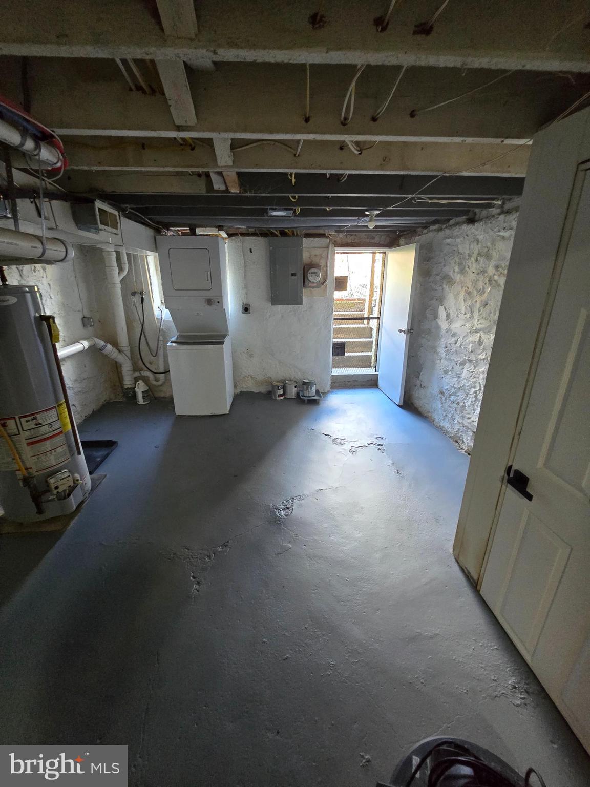 EAST BALTIMORE MIDWAY - Residential