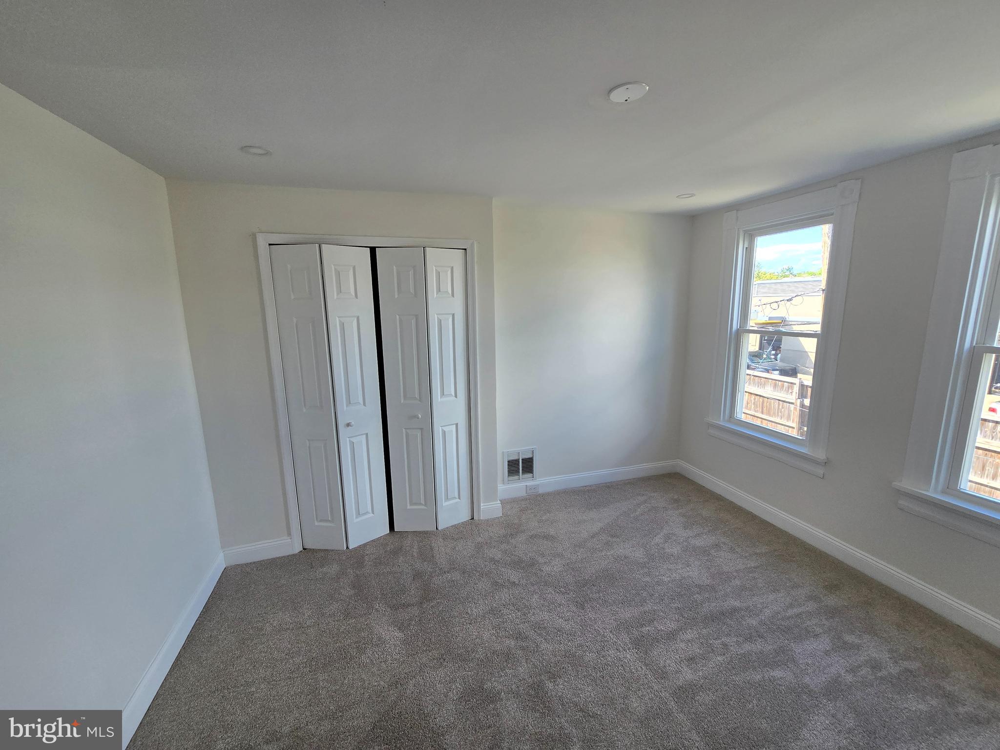 EAST BALTIMORE MIDWAY - Residential