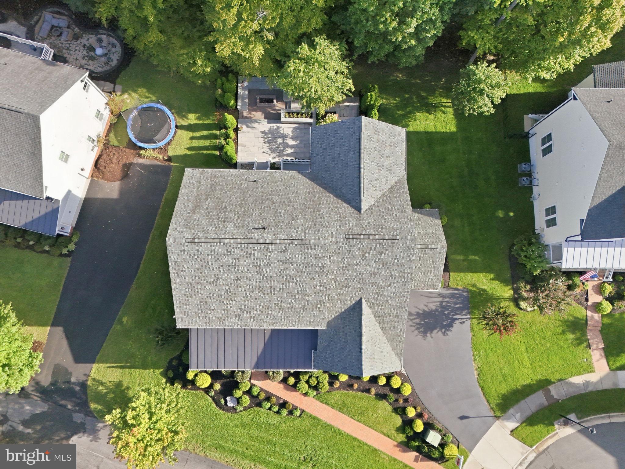 17059 BELLE ISLE DRIVE