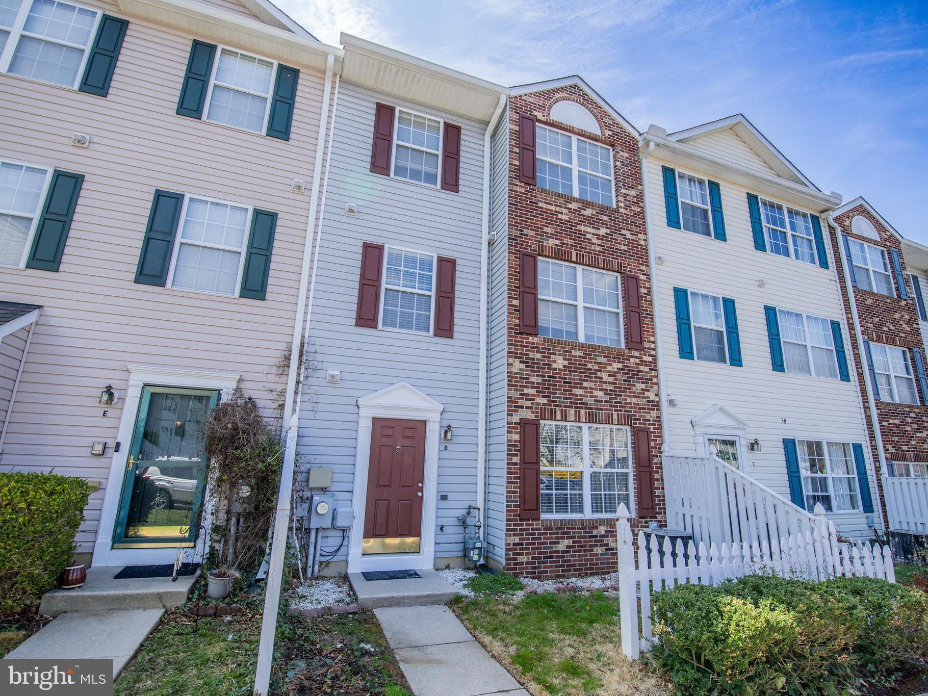 ANNAPOLIS OVERLOOK - Residential Lease