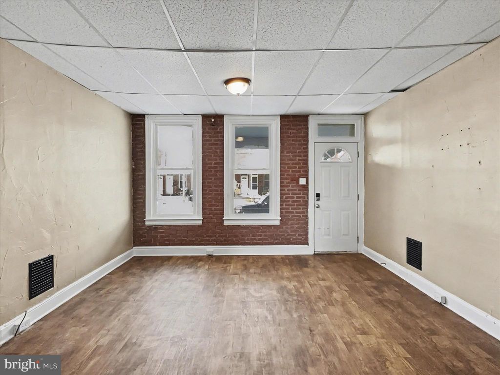 Photo of 830 E Philadelphia Street, YORK, PA 17403 (MLS # PAYK2097064)