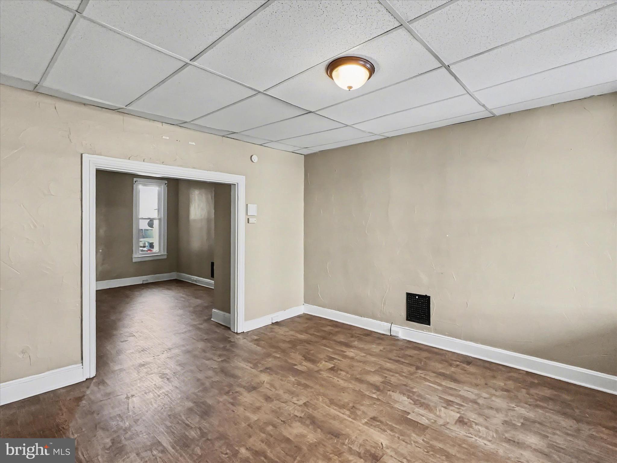 830 E PHILADELPHIA STREET